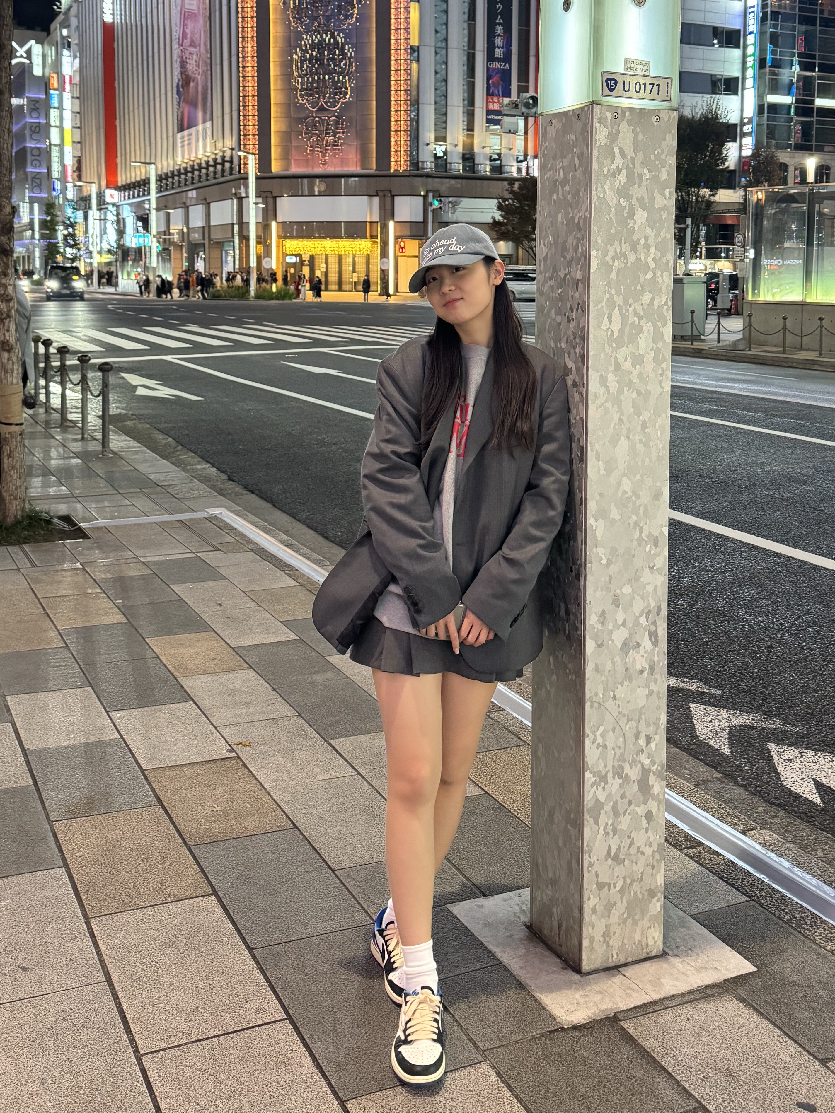 Jordan 1 x Travis Scott x Fragment Retro Low OG SP Military Blue, Zara x Ader Error Wool Blend Oversize Blazer Grey 착용 스타일
