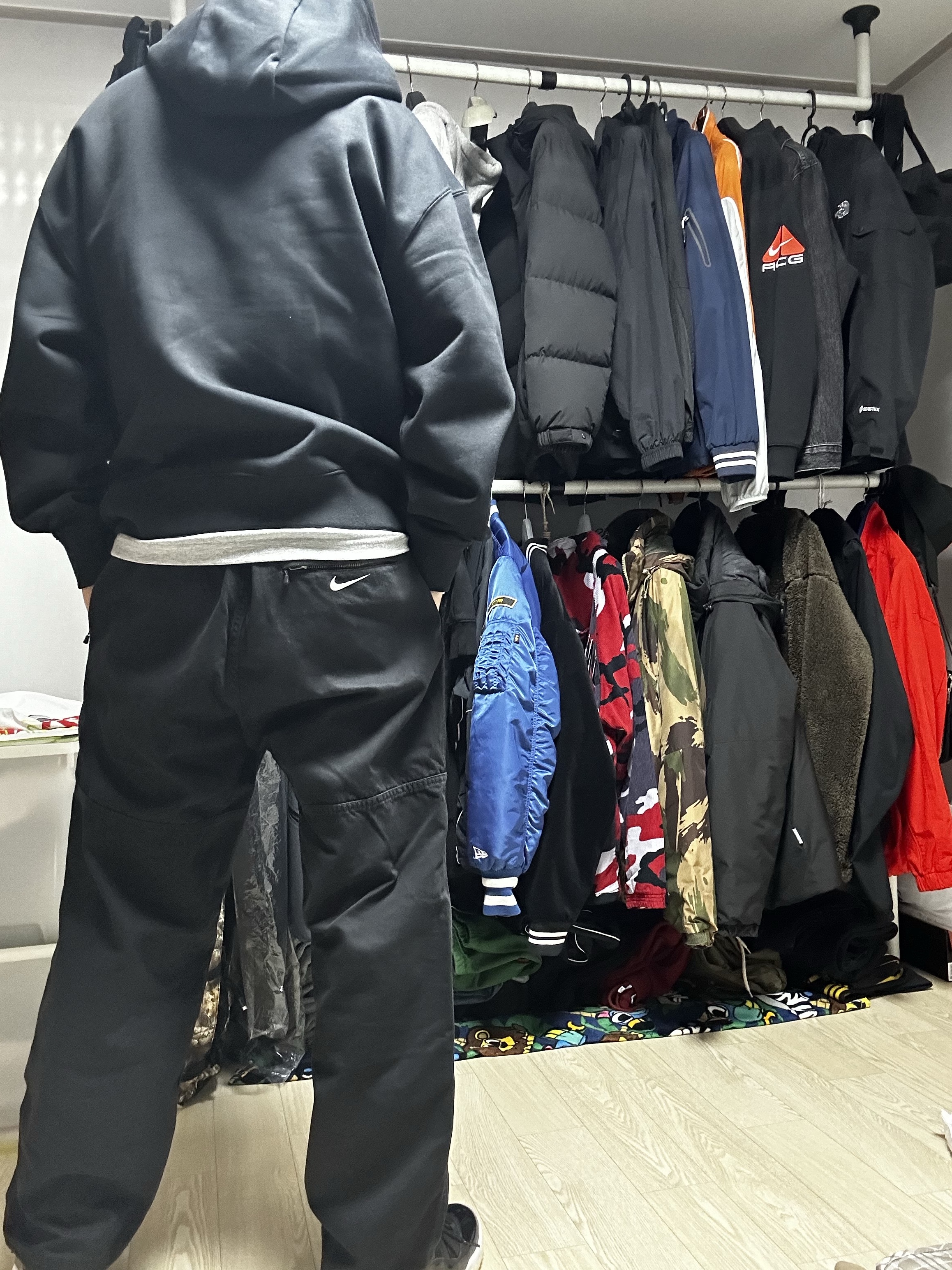 Supreme x Nike ACG Belted Denim Pants Black - 22FW, Nike ACG Pullover Fleece Hoodie Black Anthracite - Asia 착용 스타일