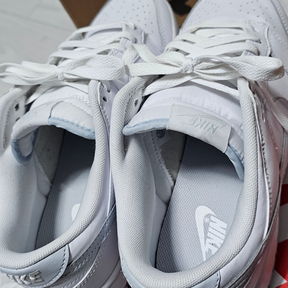 Nike Dunk Low Retro White Pure Platinum 착용 스타일
