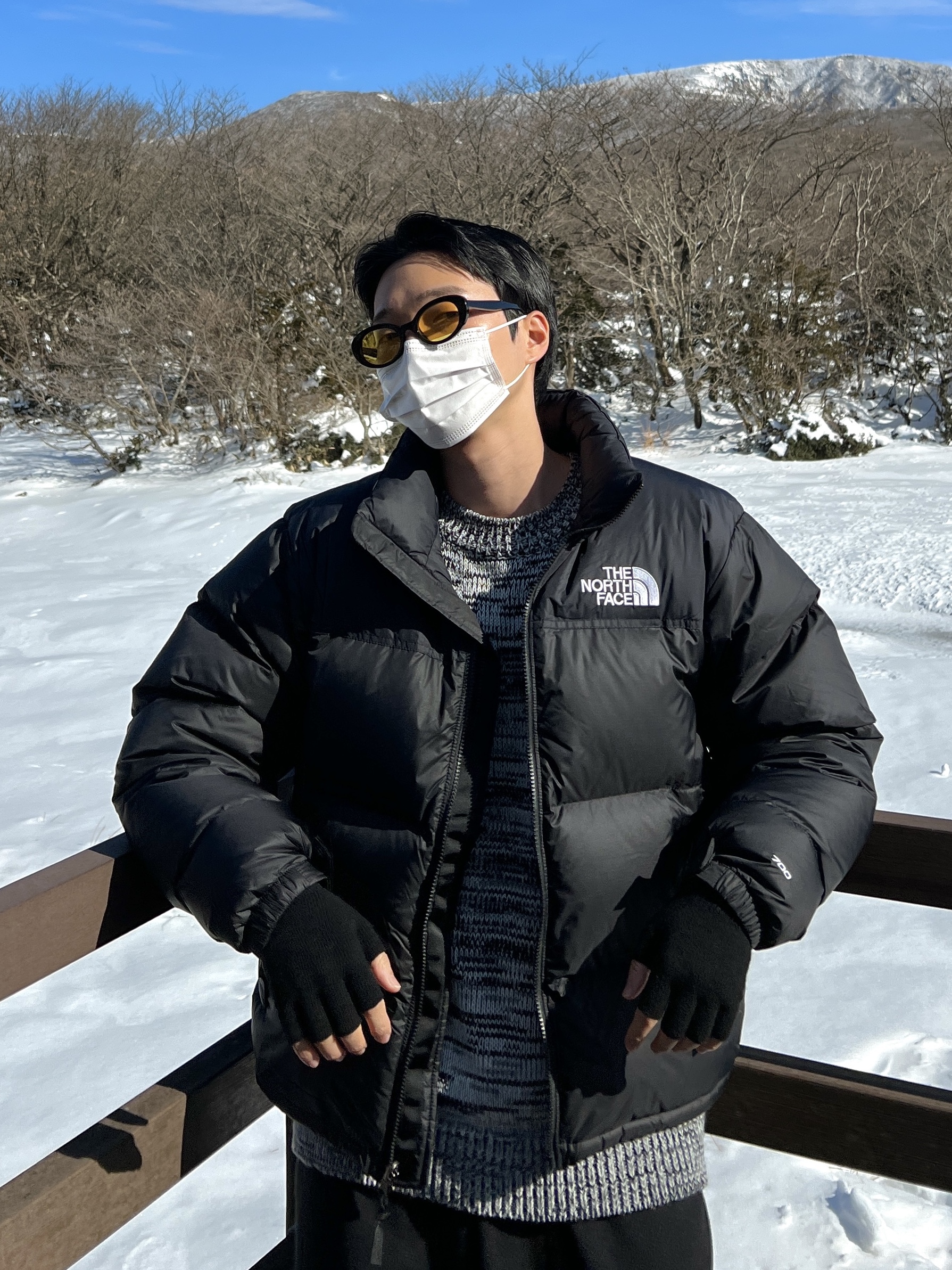The North Face 1996 Retro Nuptse Down Jacket TNF Black 착용 스타일