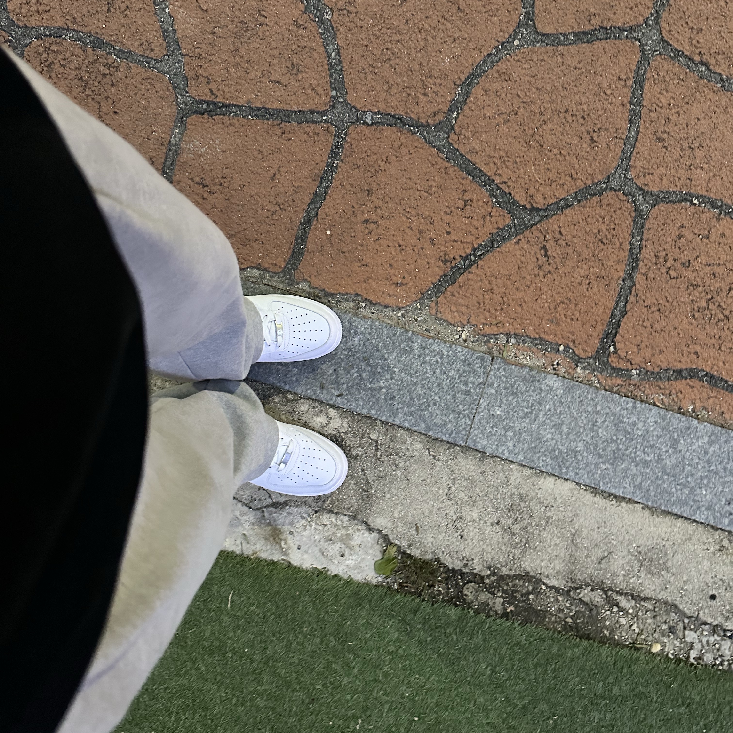 Nike Air Force 1 '07 Low White 착용 스타일