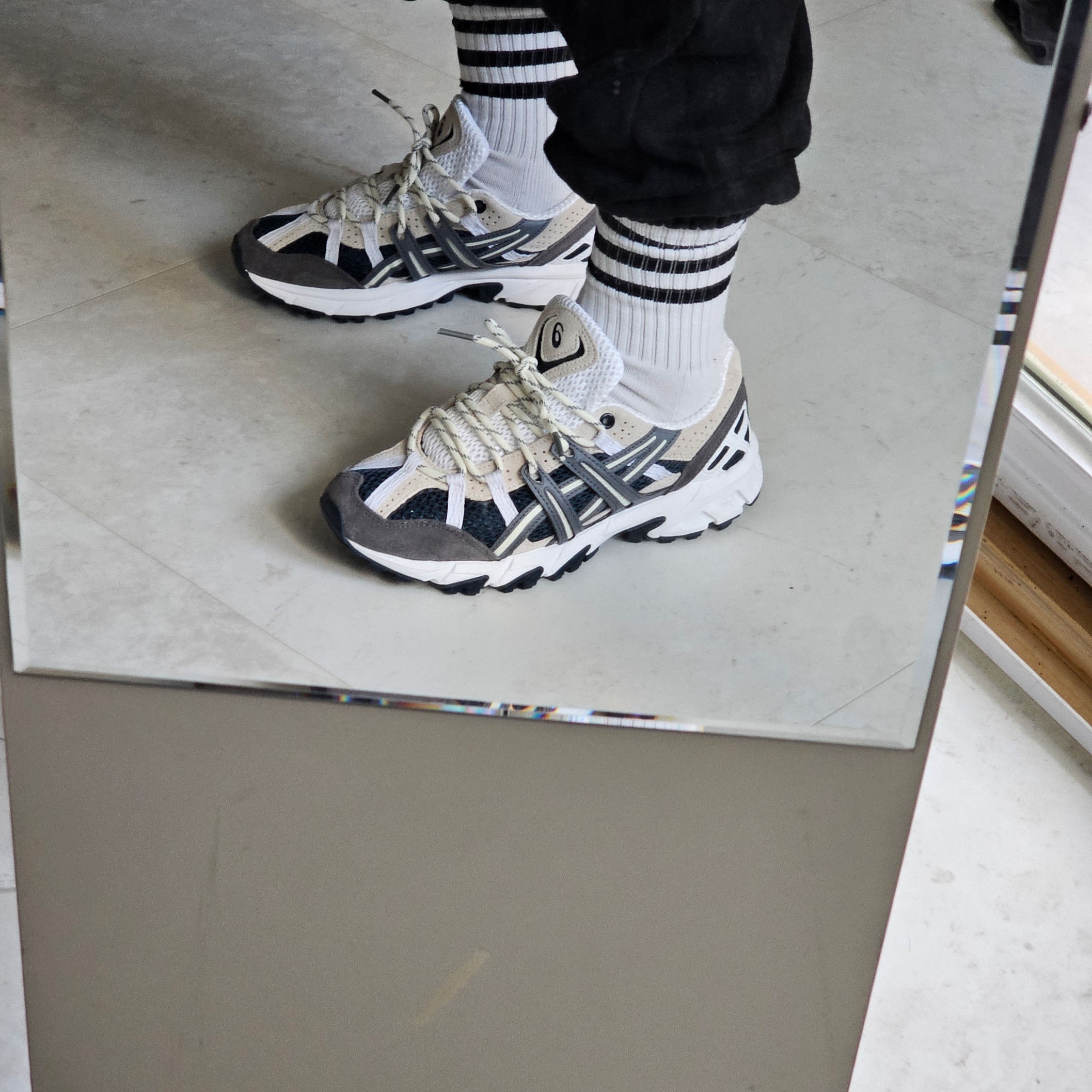 Asics Gel-Sonoma 15-50 French Blue 착용 스타일