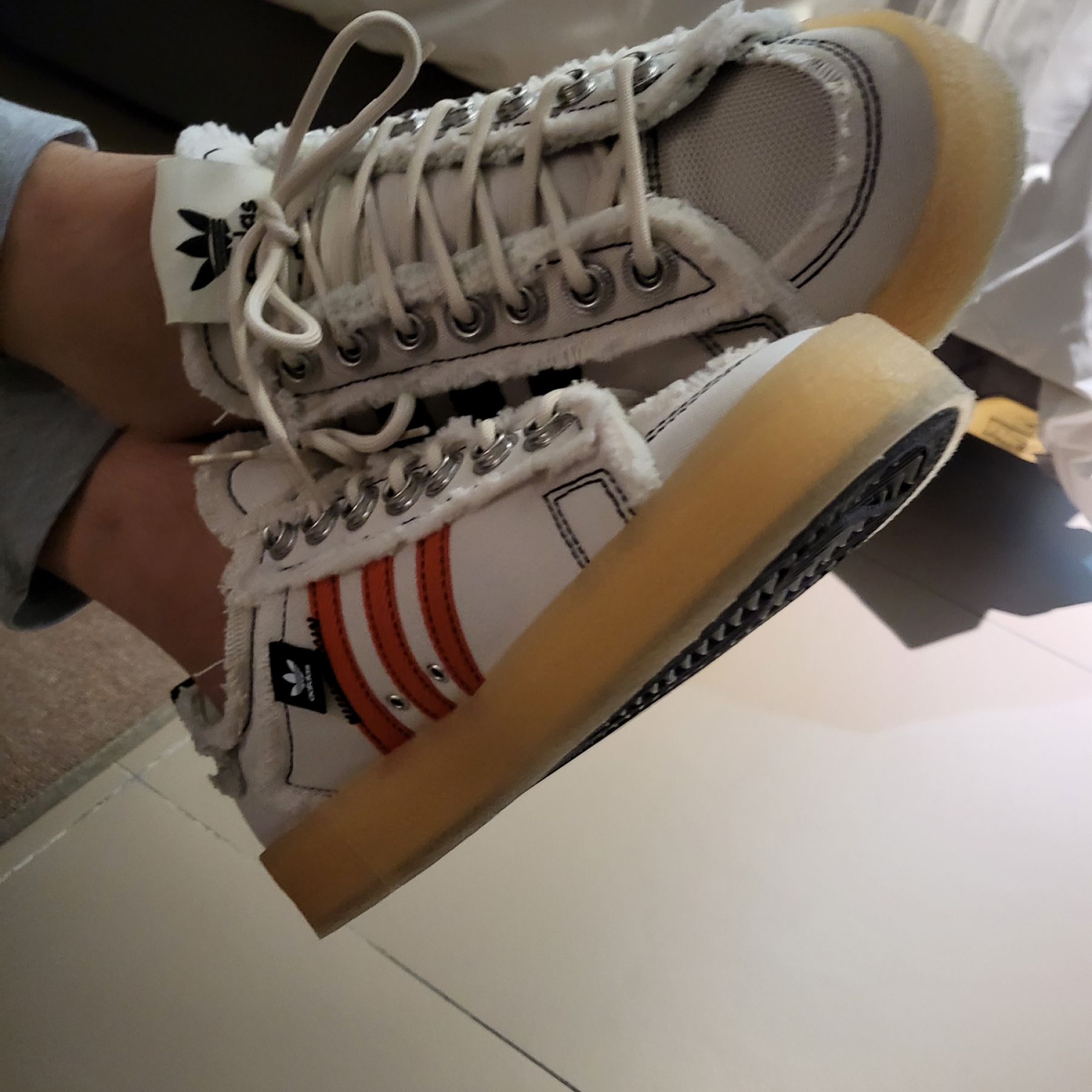 Adidas x Song for the Mute Campus 80s Bliss Core Black 착용 스타일 - 1