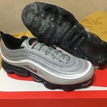 Nike Air VaporMax 97 Silver Bullet 착용 스타일 - 5