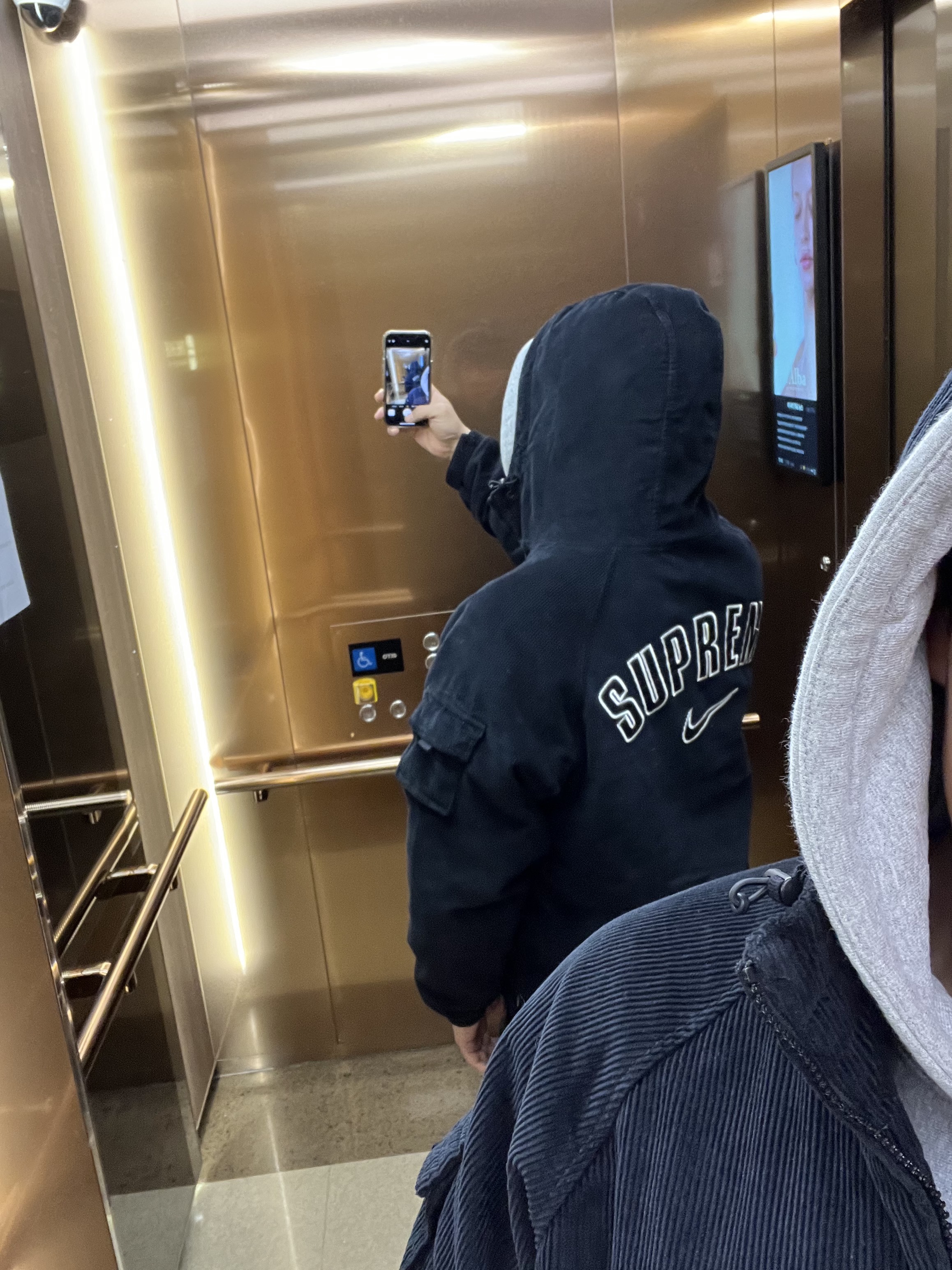 Supreme x Nike Arc Corduroy Hooded Jacket Black - 22SS 착용 스타일