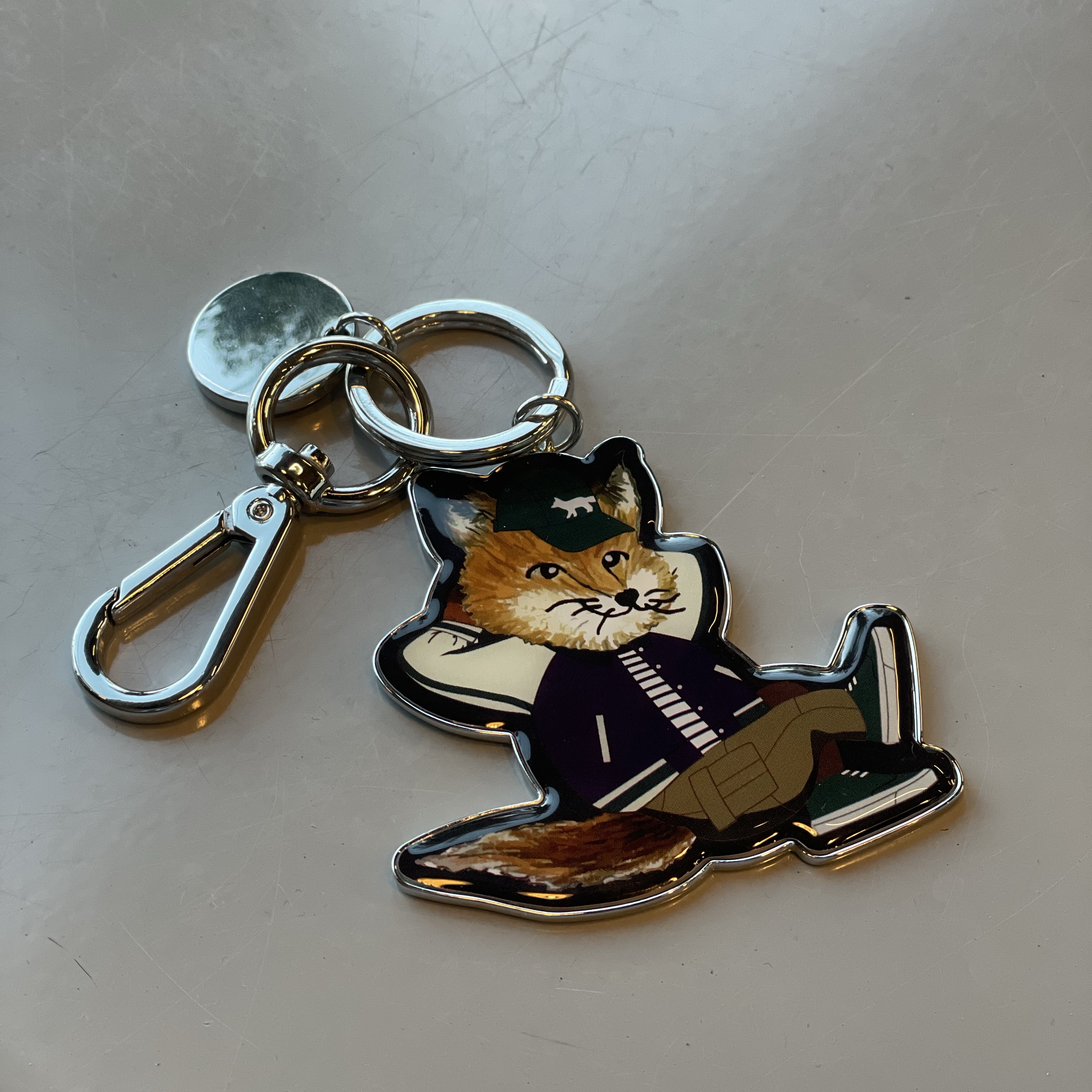 Maison Kitsune Dressed Fox Keyring Navy 착용 스타일