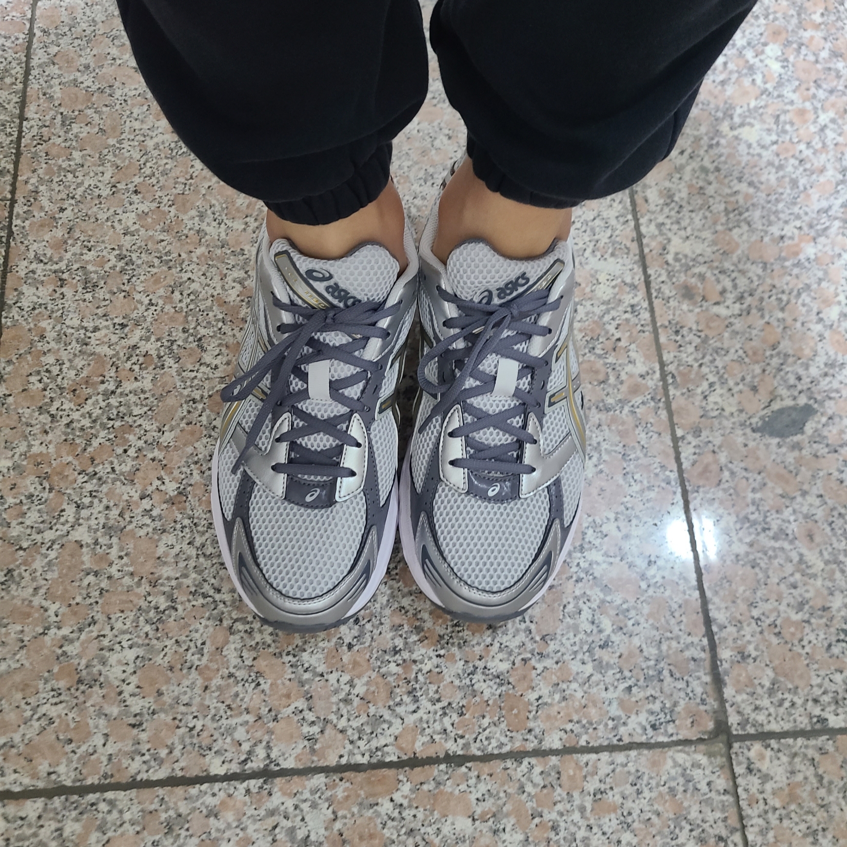 Asics Gel-1130 Polar Shade Pure Silver 착용 스타일 - 1