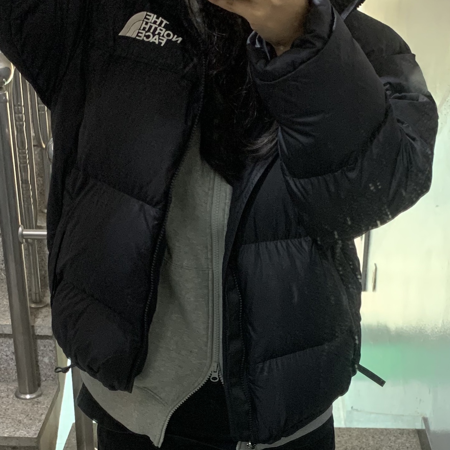 The North Face 1996 Eco Nuptse Jacket Black 착용 스타일