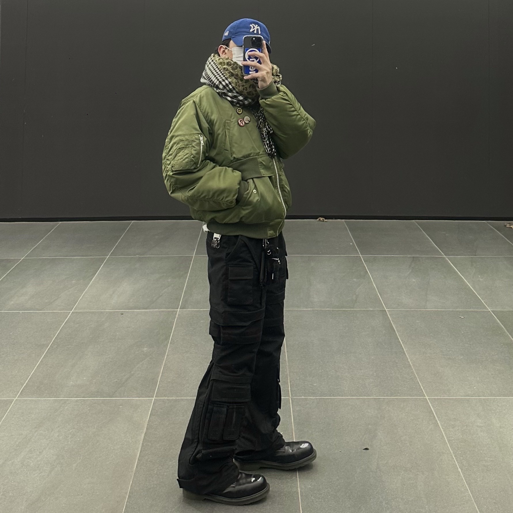 Dr. Martens x Raf Simons Keaton II Steel Toe Black 착용 스타일