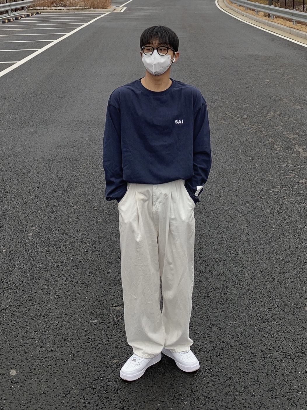Nike Air Force 1 '07 Low White 착용 스타일 - 1
