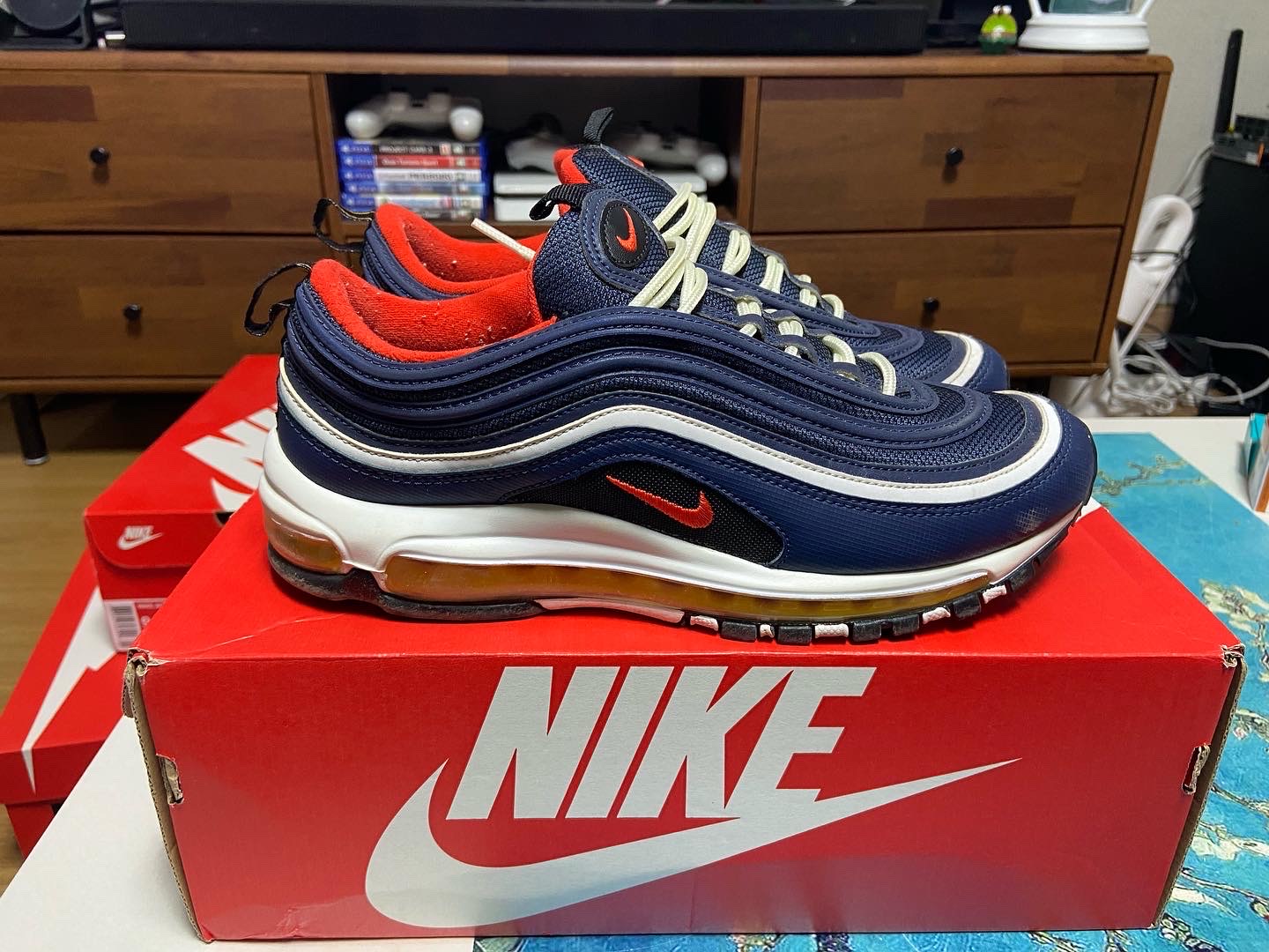 Nike Air Max 97 Midnight Navy Habanero Red 착용 스타일 - 1