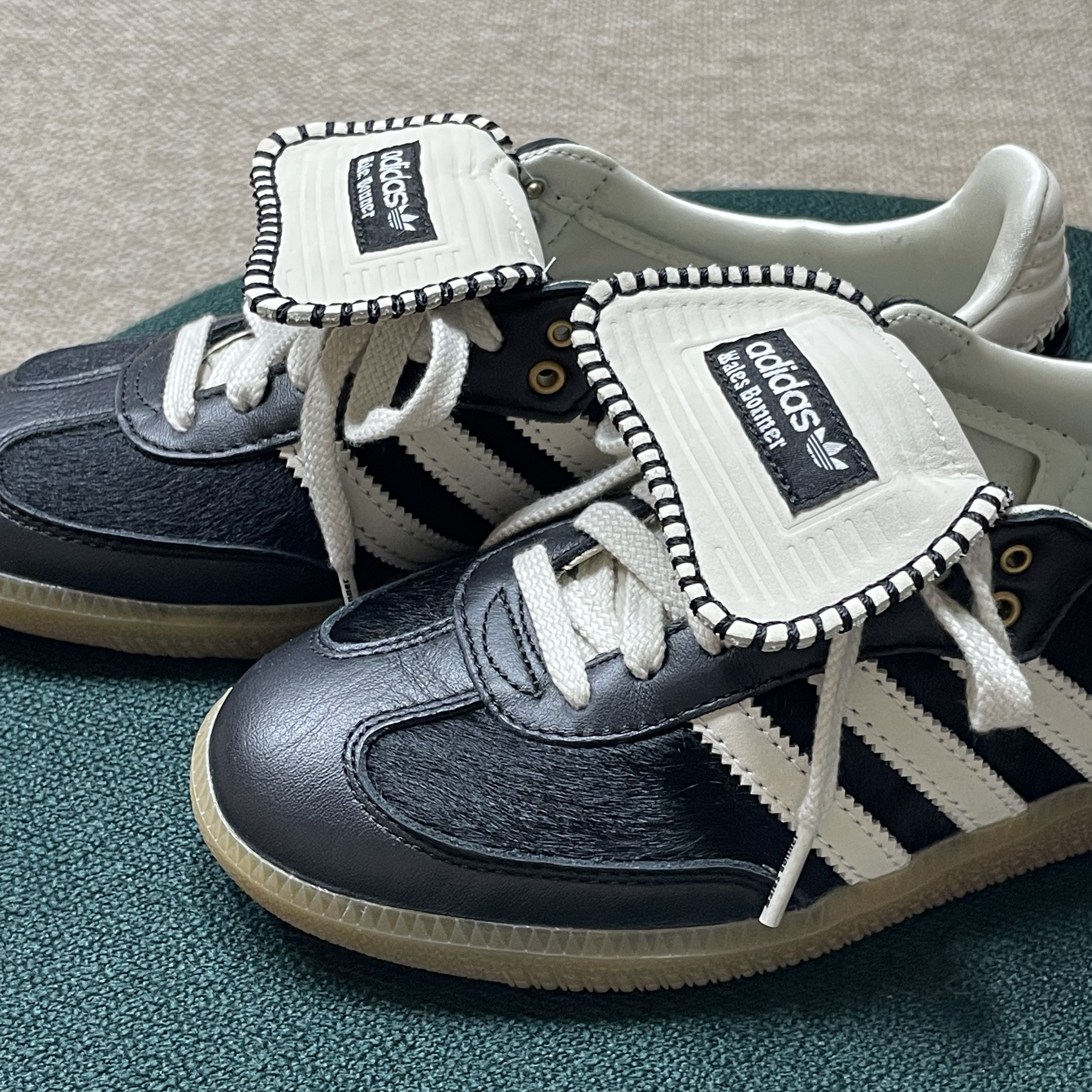 Adidas x Wales Bonner Pony Tonal Samba Core Black Cream White 착용 스타일