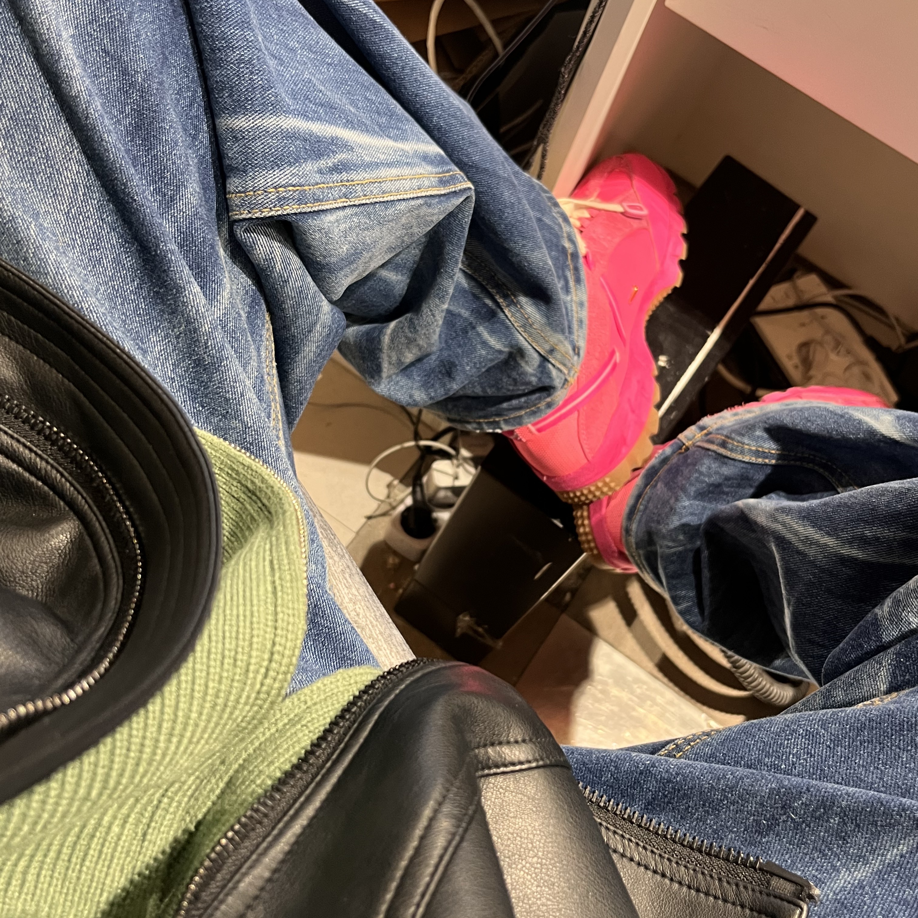 Nike x Jacquemus Air Humara LX Pink Flash 착용 스타일