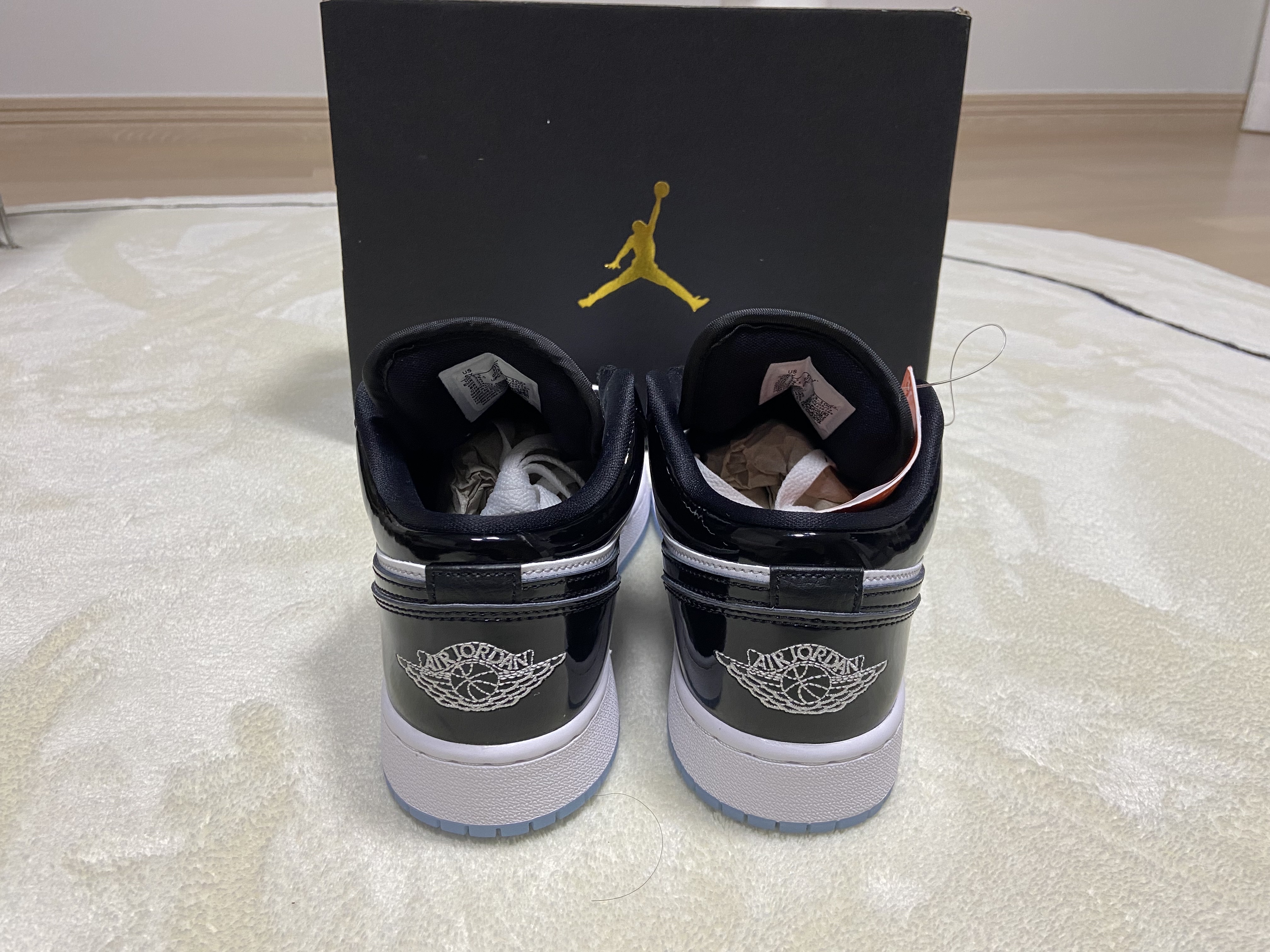 (GS) Jordan 1 Low SE Concord 착용 스타일 - 4