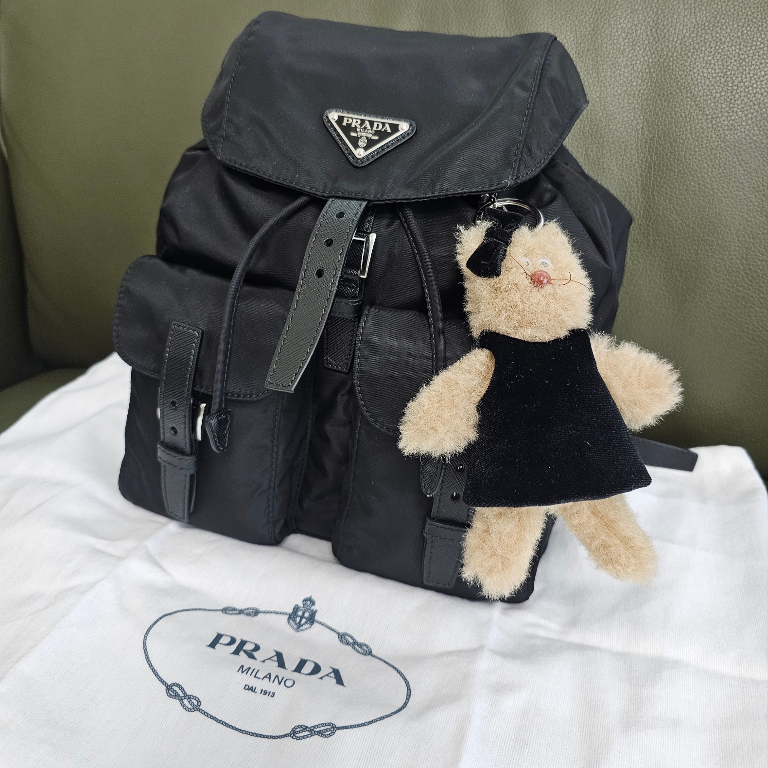 Prada Re-Nylon Small Backpack Black ์ฐฉ์ฉ ์คํ์ผ