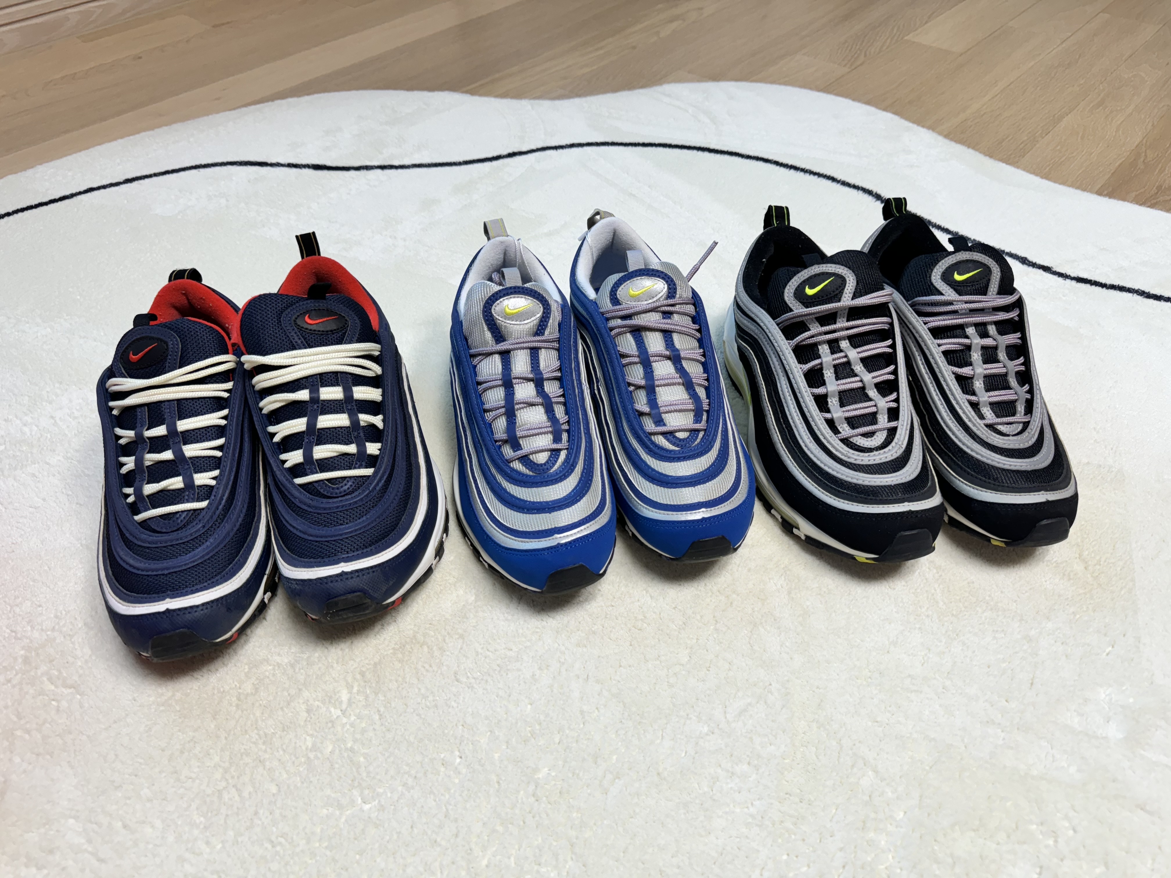 Nike Air Max 97 OG Royal Neon 착용 스타일 - 3