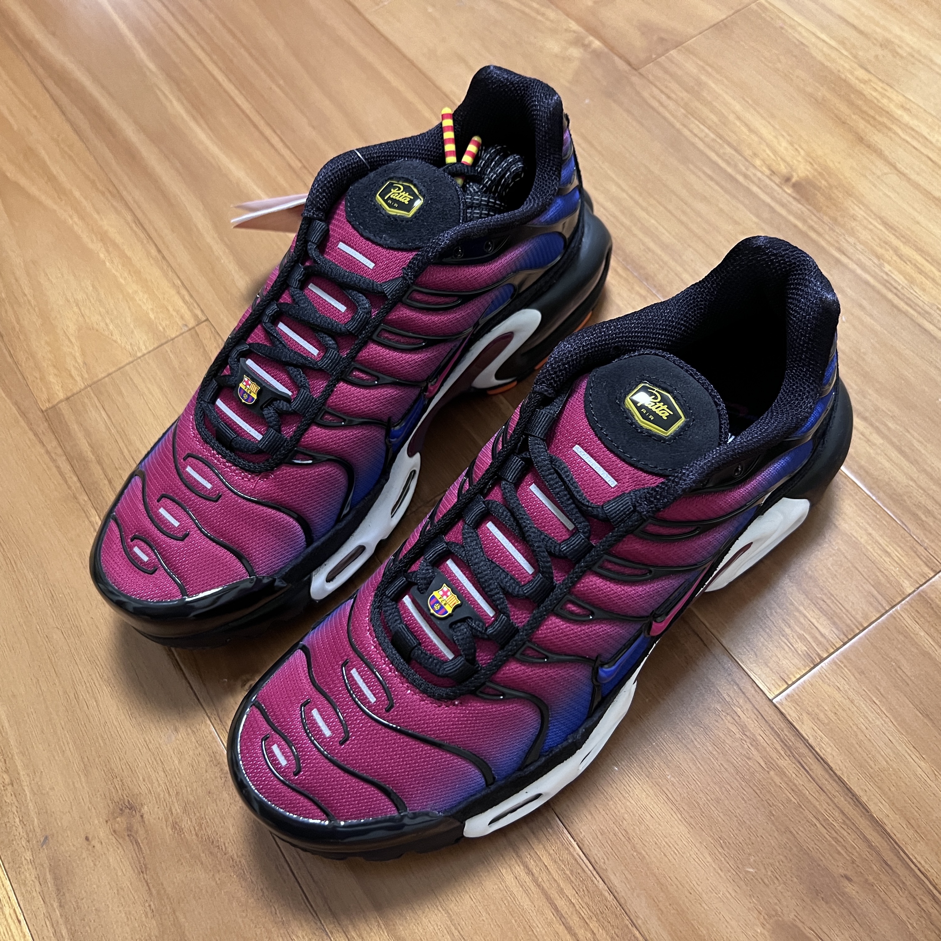 Nike x Patta x FC Barcelona Air Max Plus Culers del Món 착용 스타일