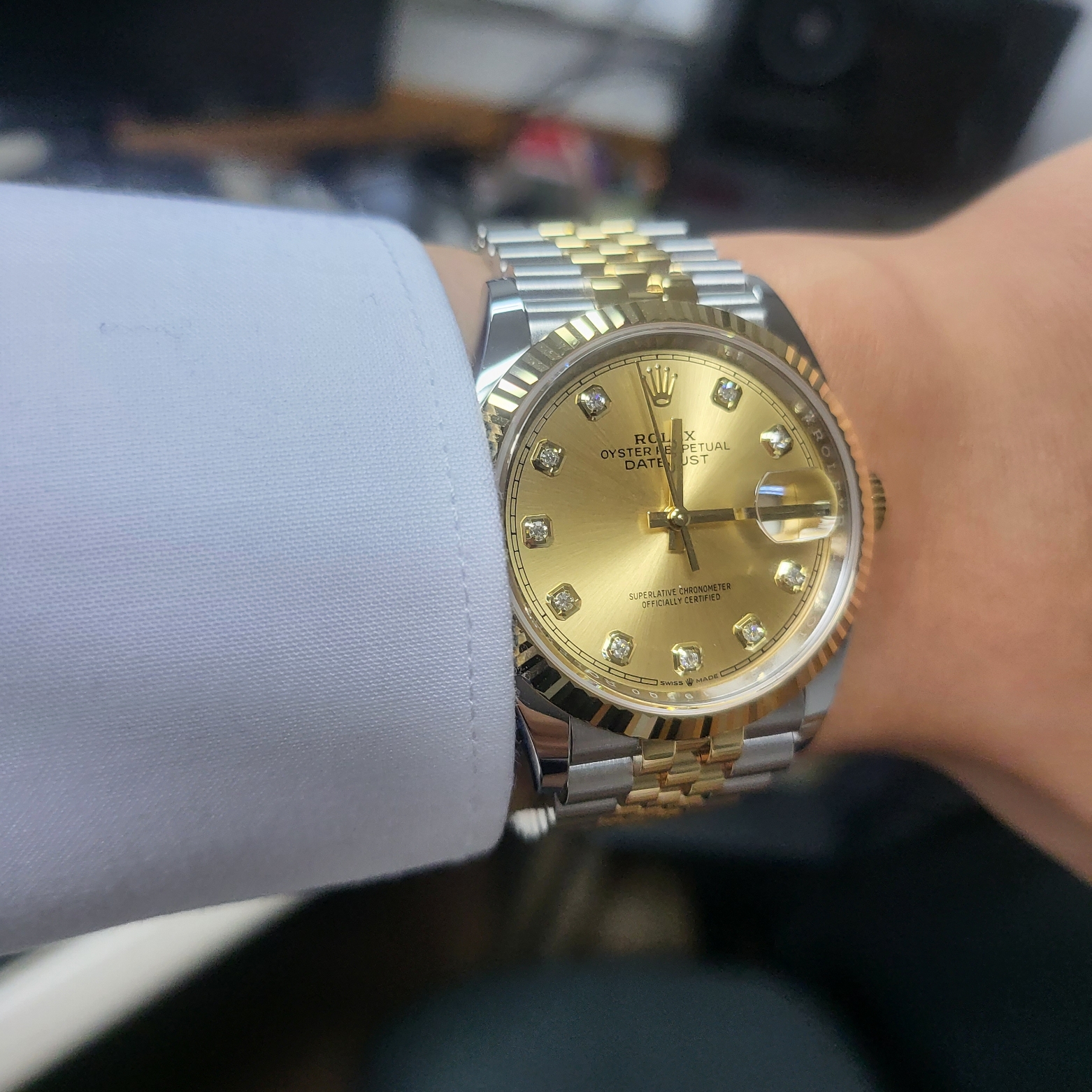 Rolex Datejust 36mm 126233 Champagne Diamond-Set Jubilee 착용 스타일
