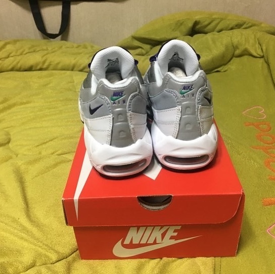 (W) Nike Air Max 95 Grape 2018 착용 스타일 - 4