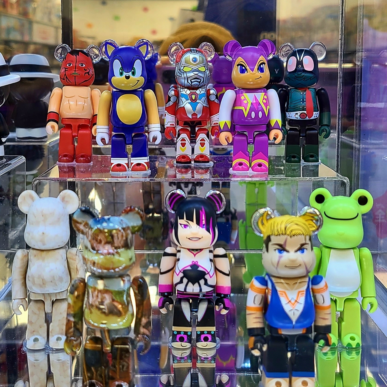 Bearbrick Series 46 Sealed Case 100% (24 Blind Boxes) 착용 스타일 - 2