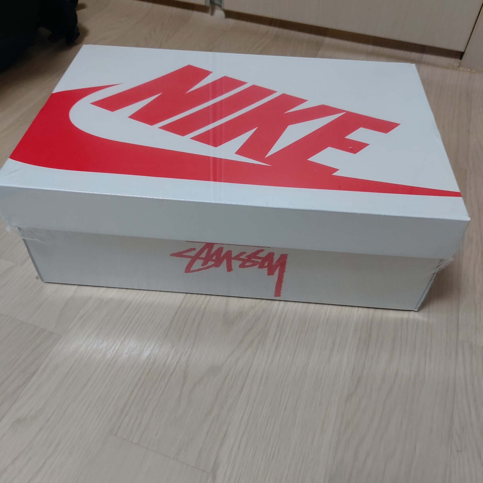 Nike x Stussy Air Penny II Rattan and Limestone 착용 스타일 - 5