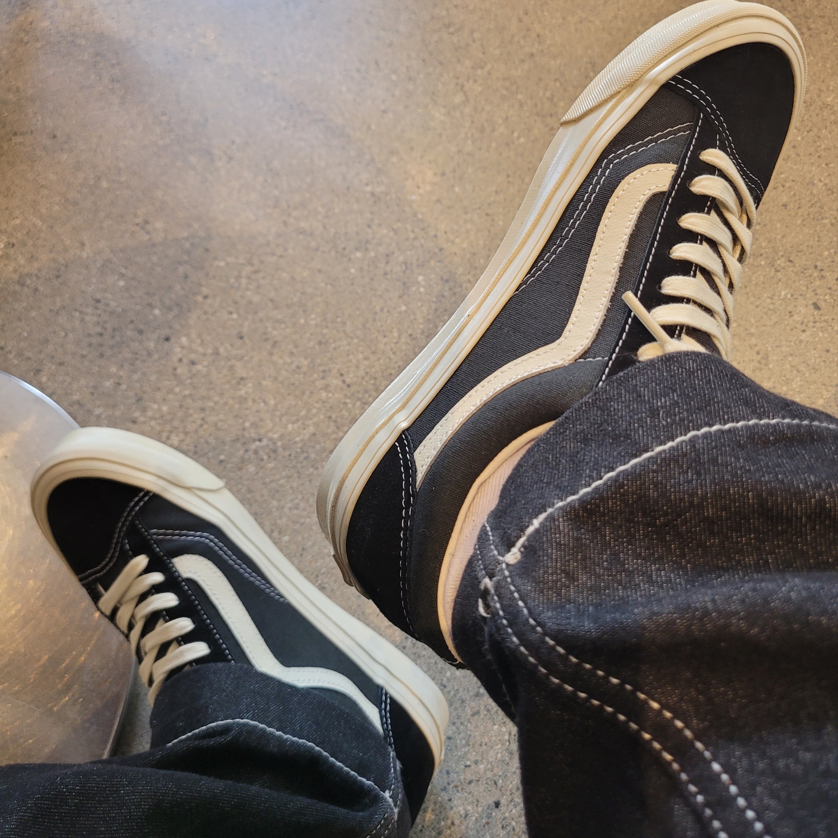 Vans Vault x Worksout OG Style 36 LX Black White Aspa 착용 스타일