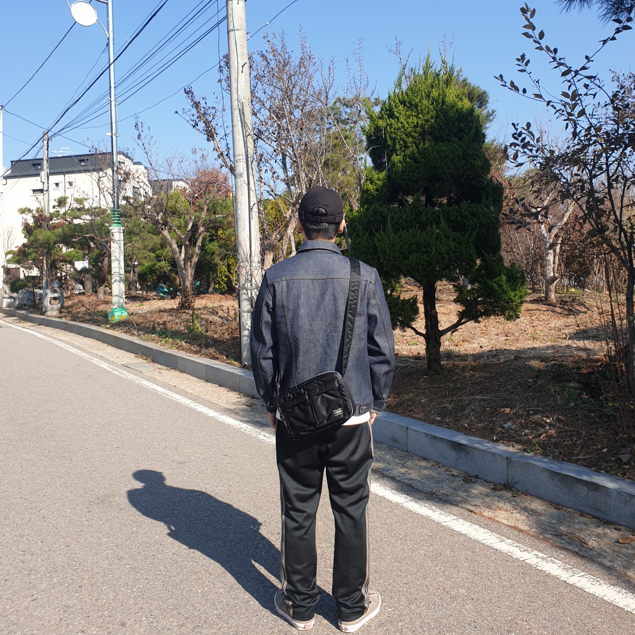 Vans Vault x WTAPS OG Era LX Bones Coyote, Porter Tanker Shoulder Bag S Black 착용 스타일 - 1