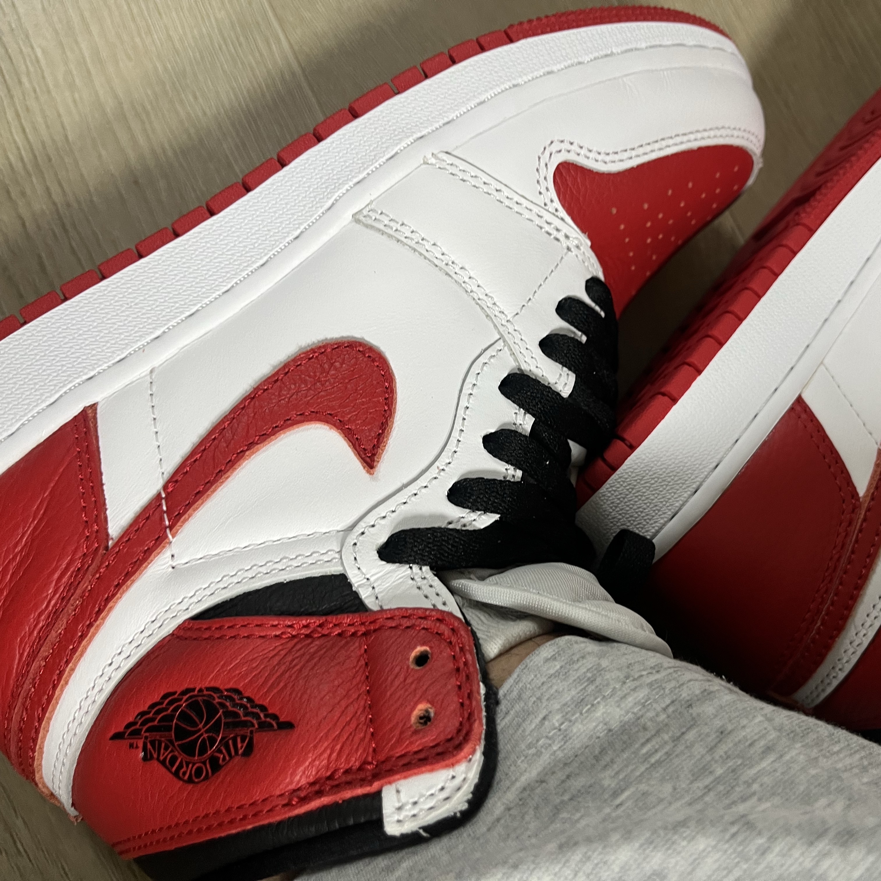 (GS) Jordan 1 Retro High OG Heritage 착용 스타일 - 2