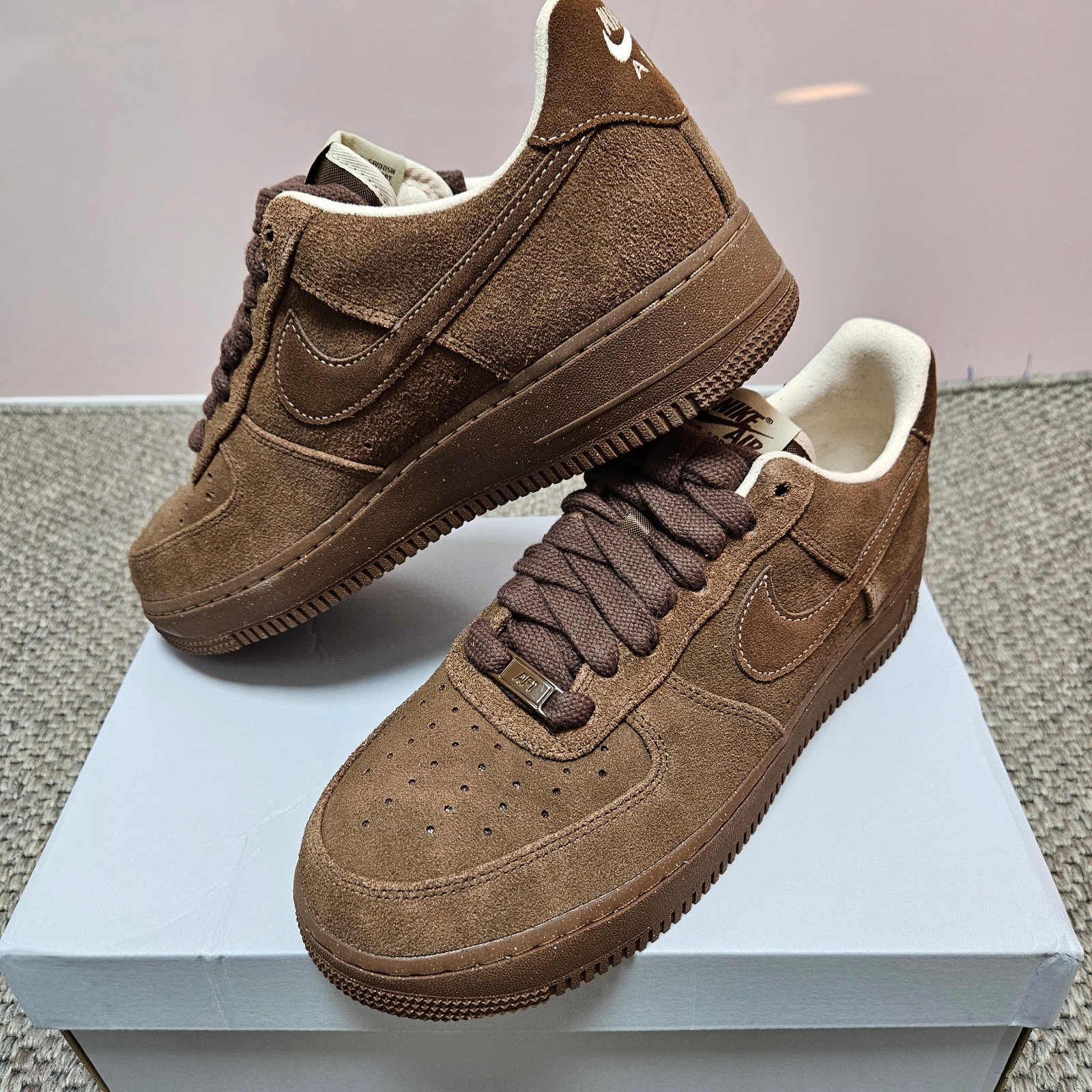 (W) Nike Air Force 1 '07 Cacao Wow 착용 스타일 - 4