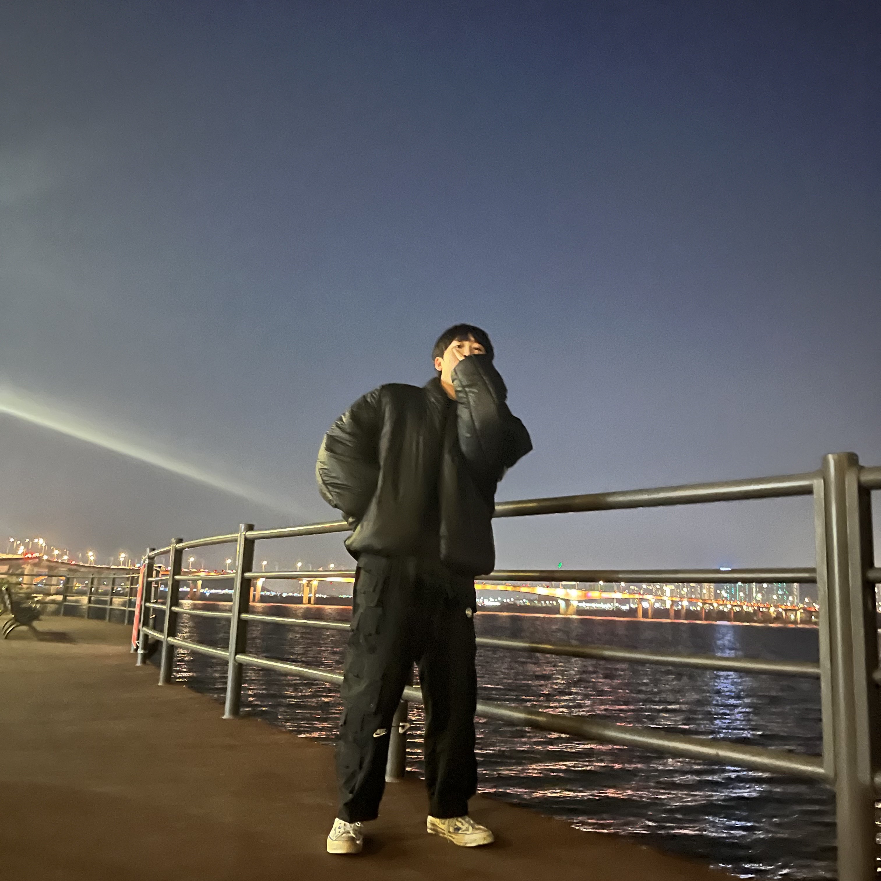 Yeezy Gap Engineered By Balenciaga Round Jacket 2 Black, Converse x Ader Error Chuck 70 High White 착용 스타일 - 2