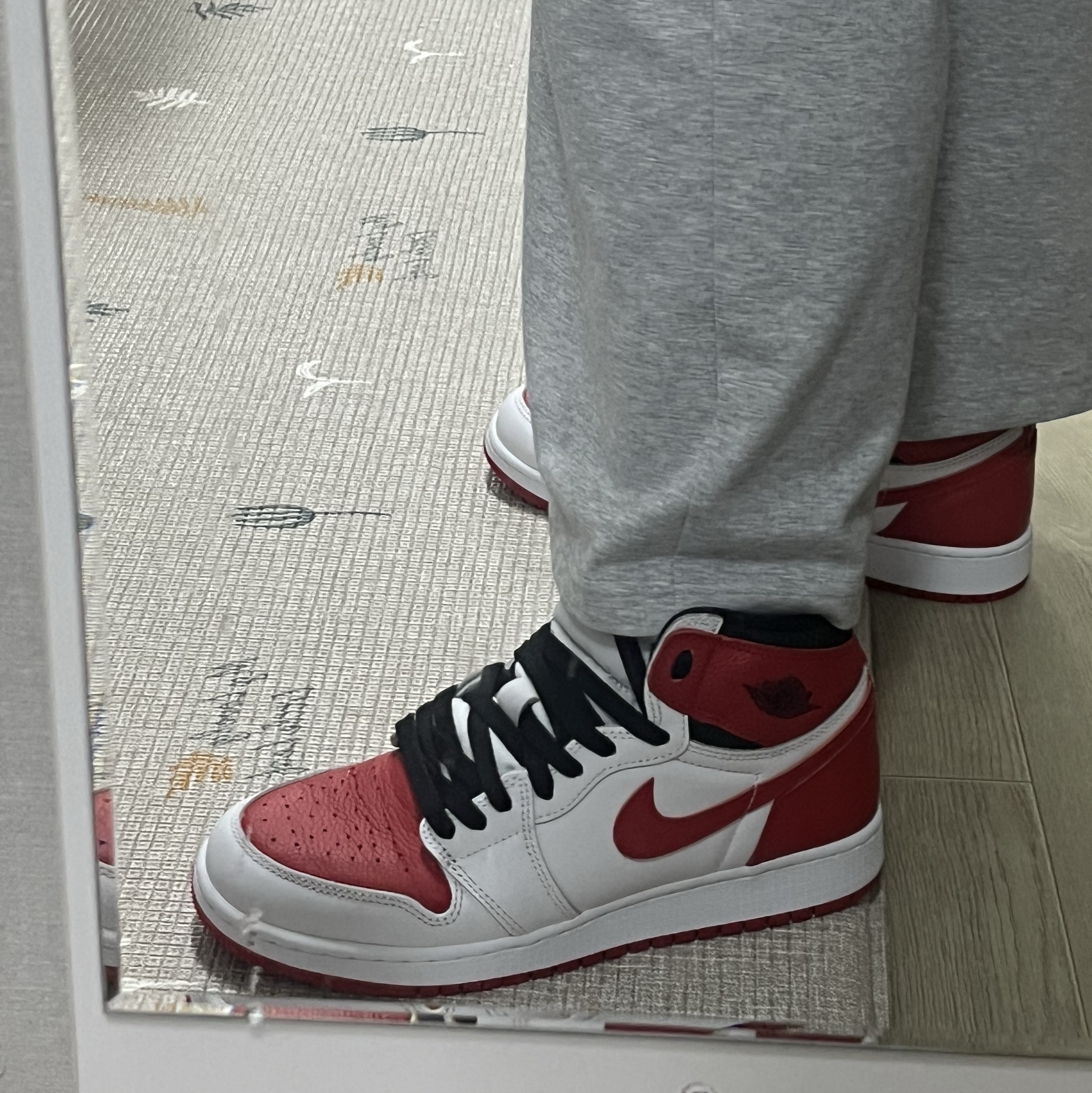 (GS) Jordan 1 Retro High OG Heritage 착용 스타일 - 3