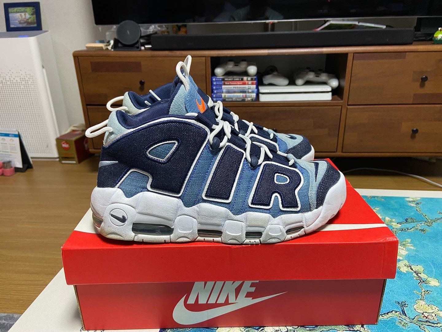 Nike Air More Uptempo 96 Denim 착용 스타일 - 1
