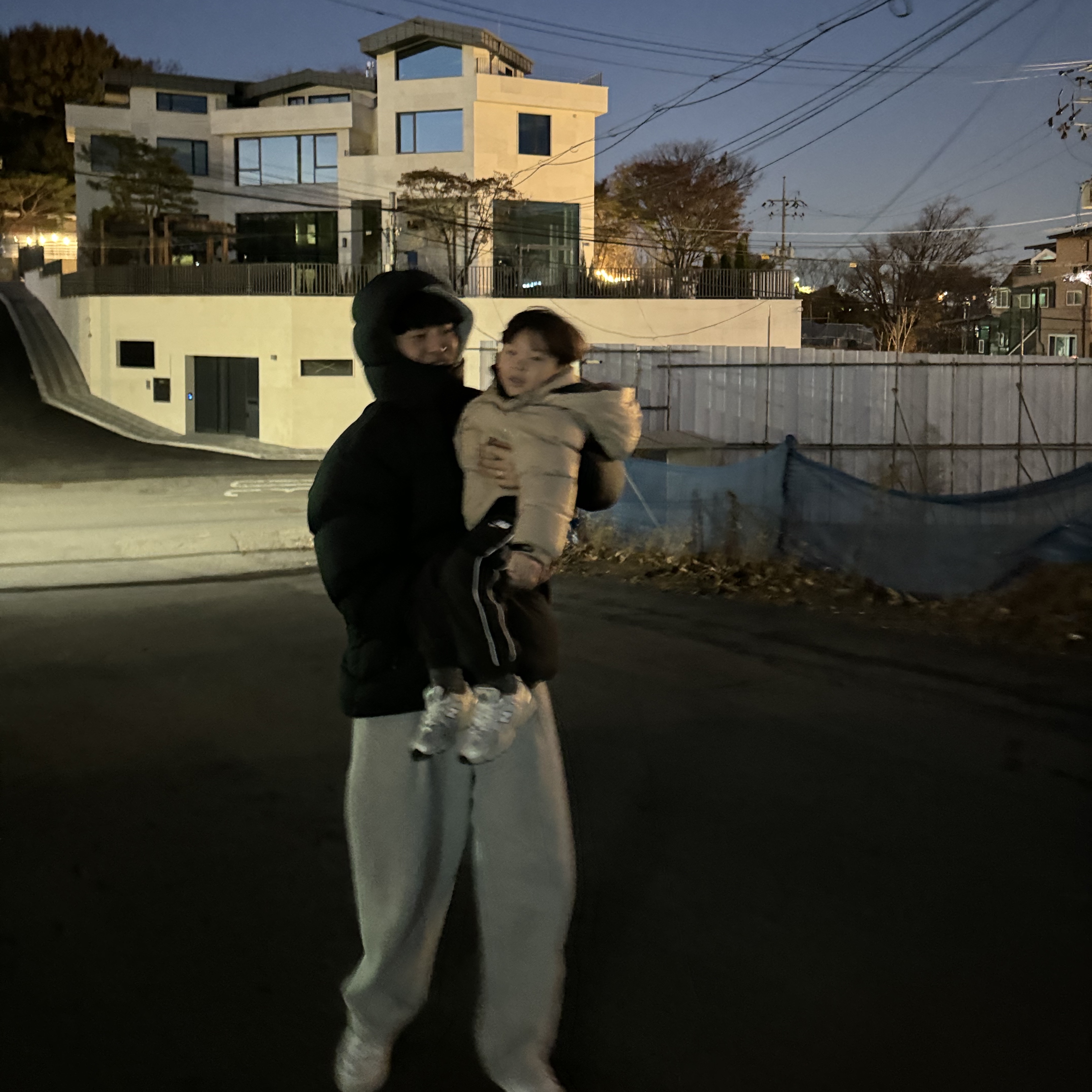 Palace Pertex Matte Balaclava Puffa Black - 23FW 착용 스타일