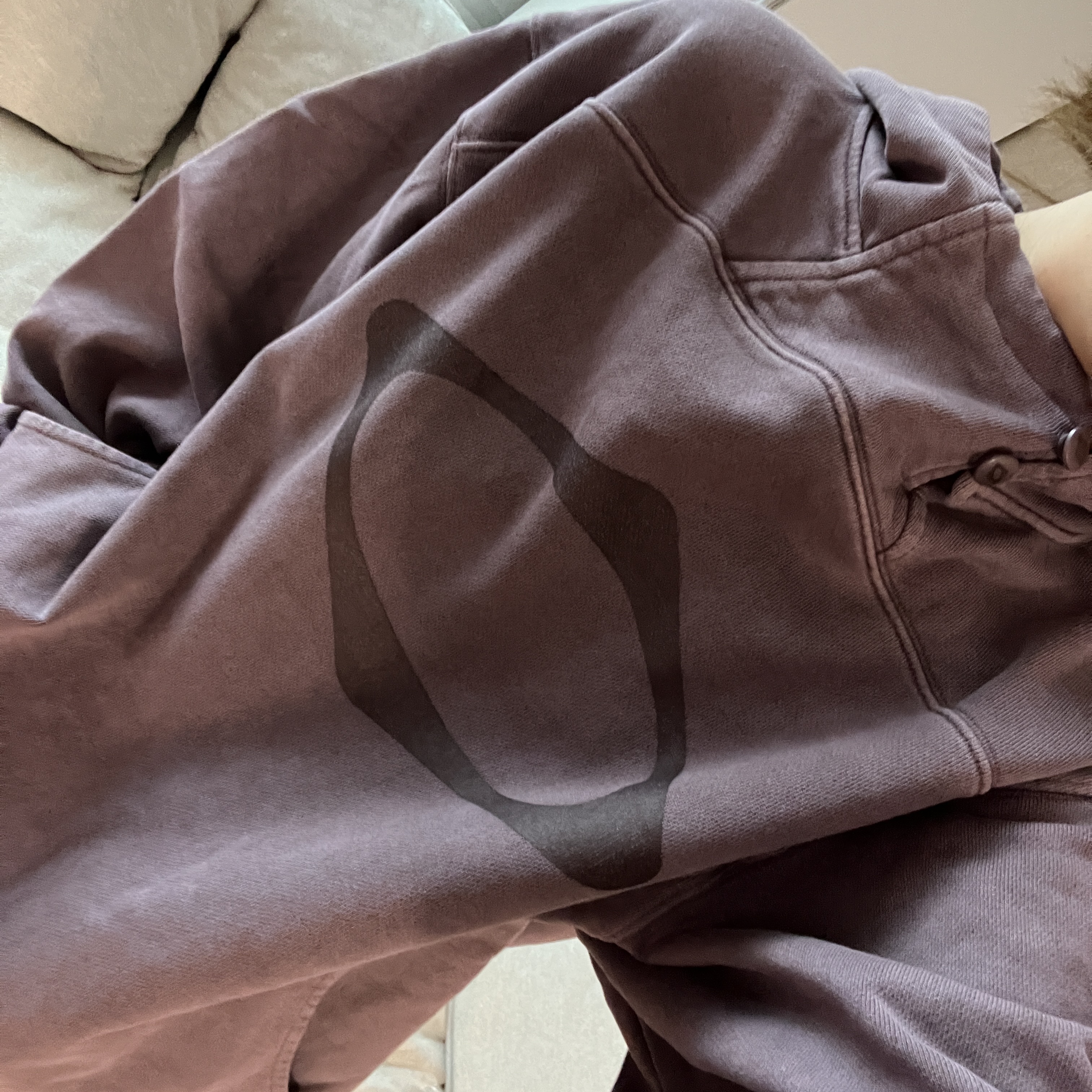 (W) Mischief Rhombus Side Button Up Hoodie Washed Red Brown 착용 스타일