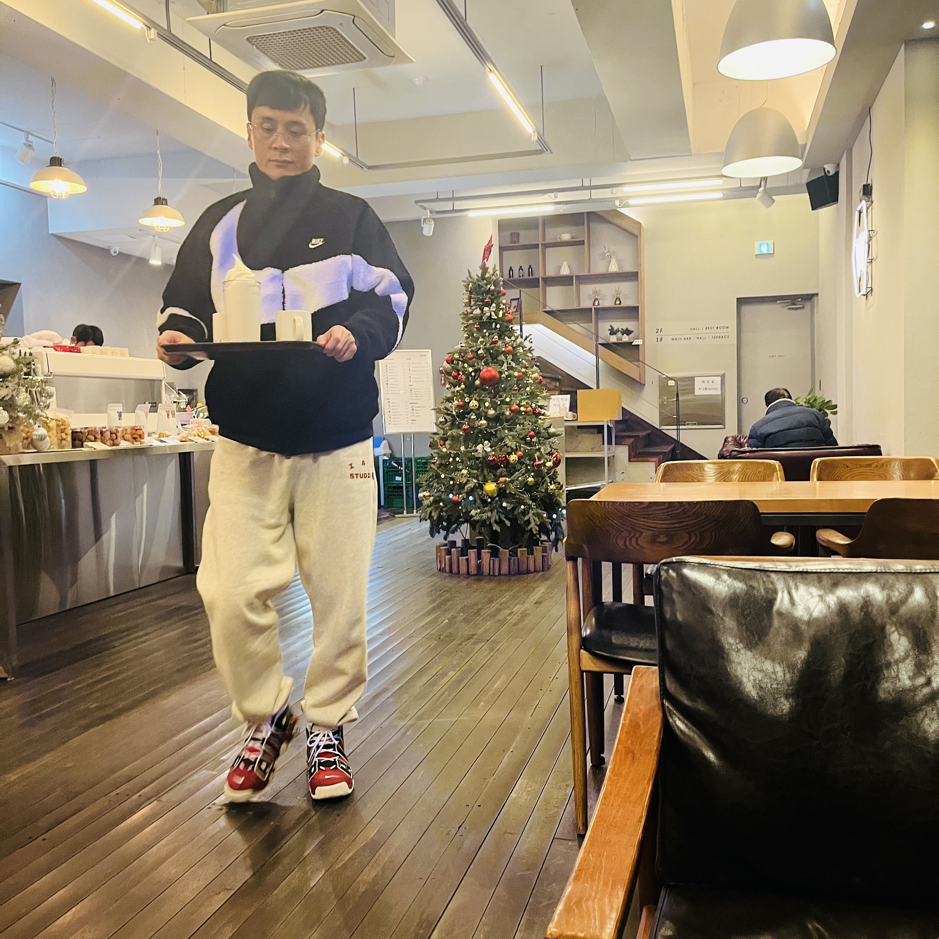 Nike Big Swoosh Full Zip Jacket Black Sail, IAB Studio Sweatpants Oatmeal Burgundy - 23SS 착용 스타일 - 1