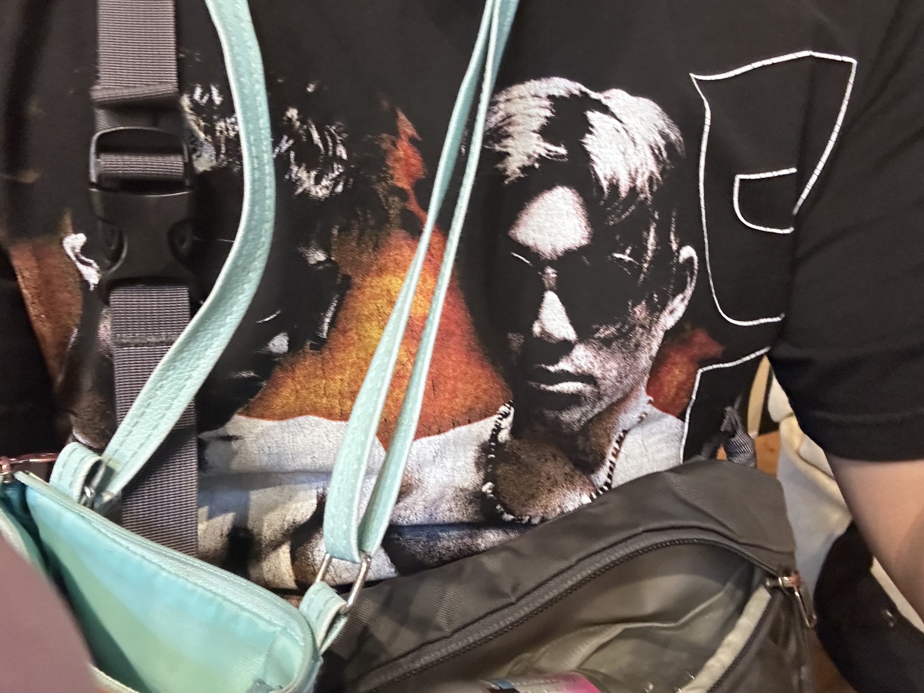 Deux Forever Remastered Limited Edition LP, Arc'teryx Mantis 2 Waistpack Pilot 착용 스타일