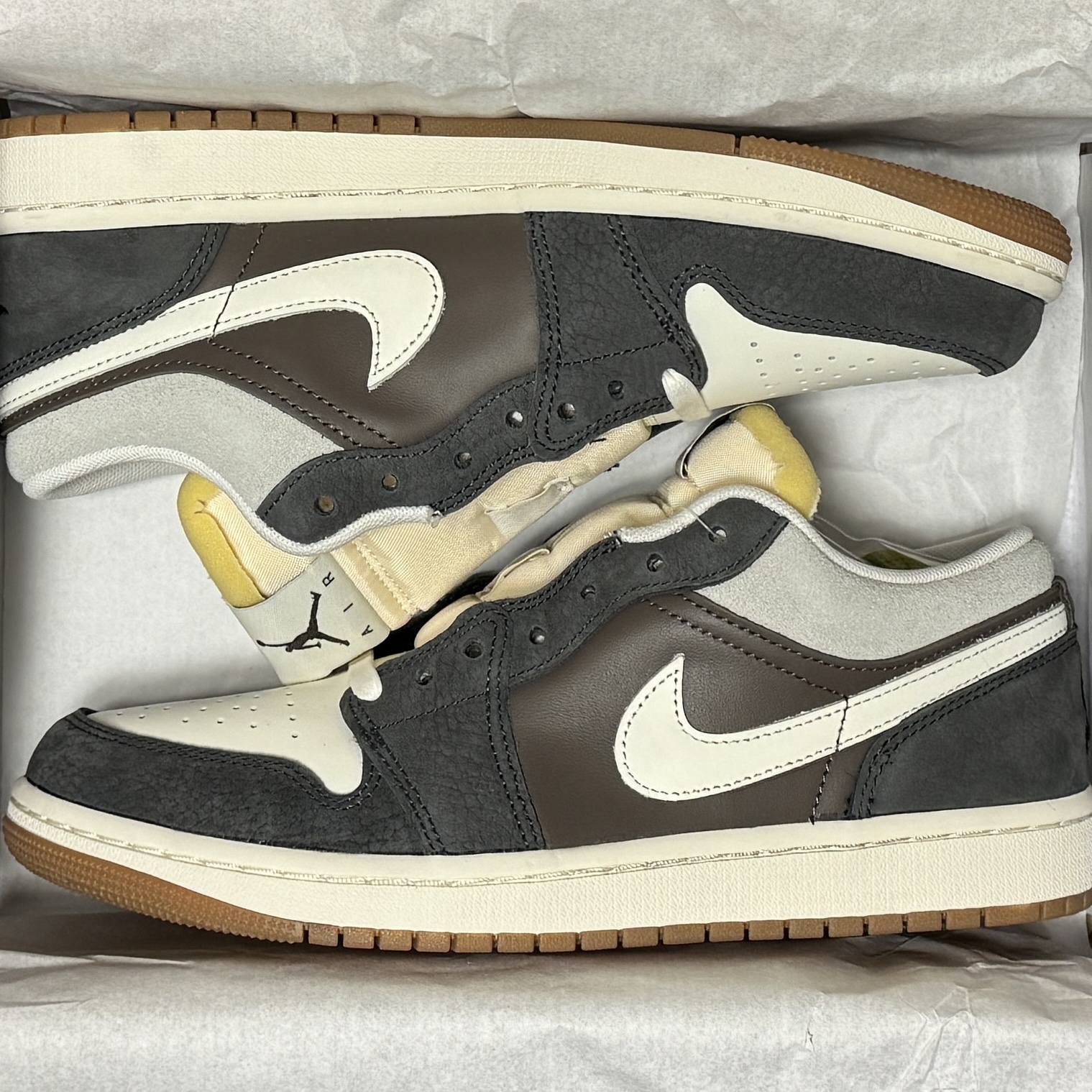 Jordan 1 Low Kkachi 착용 스타일