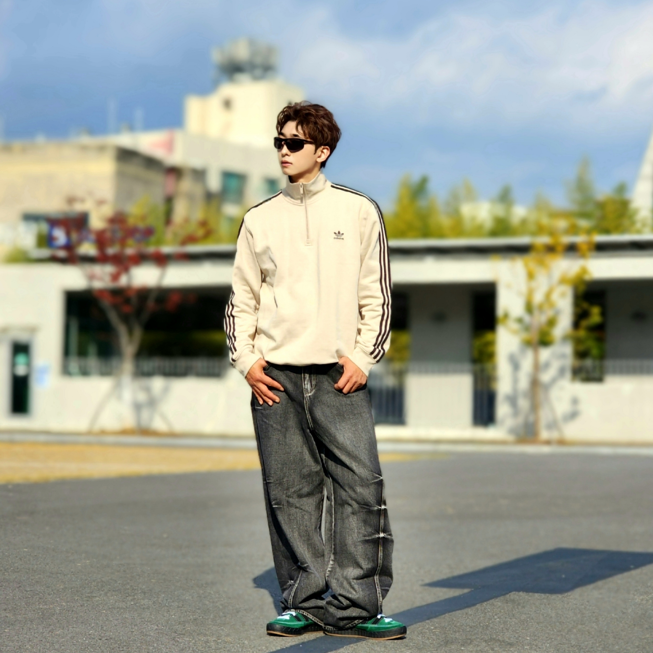 Adidas x YNuK Adimatic Dark Green Core Black 착용 스타일 - 5