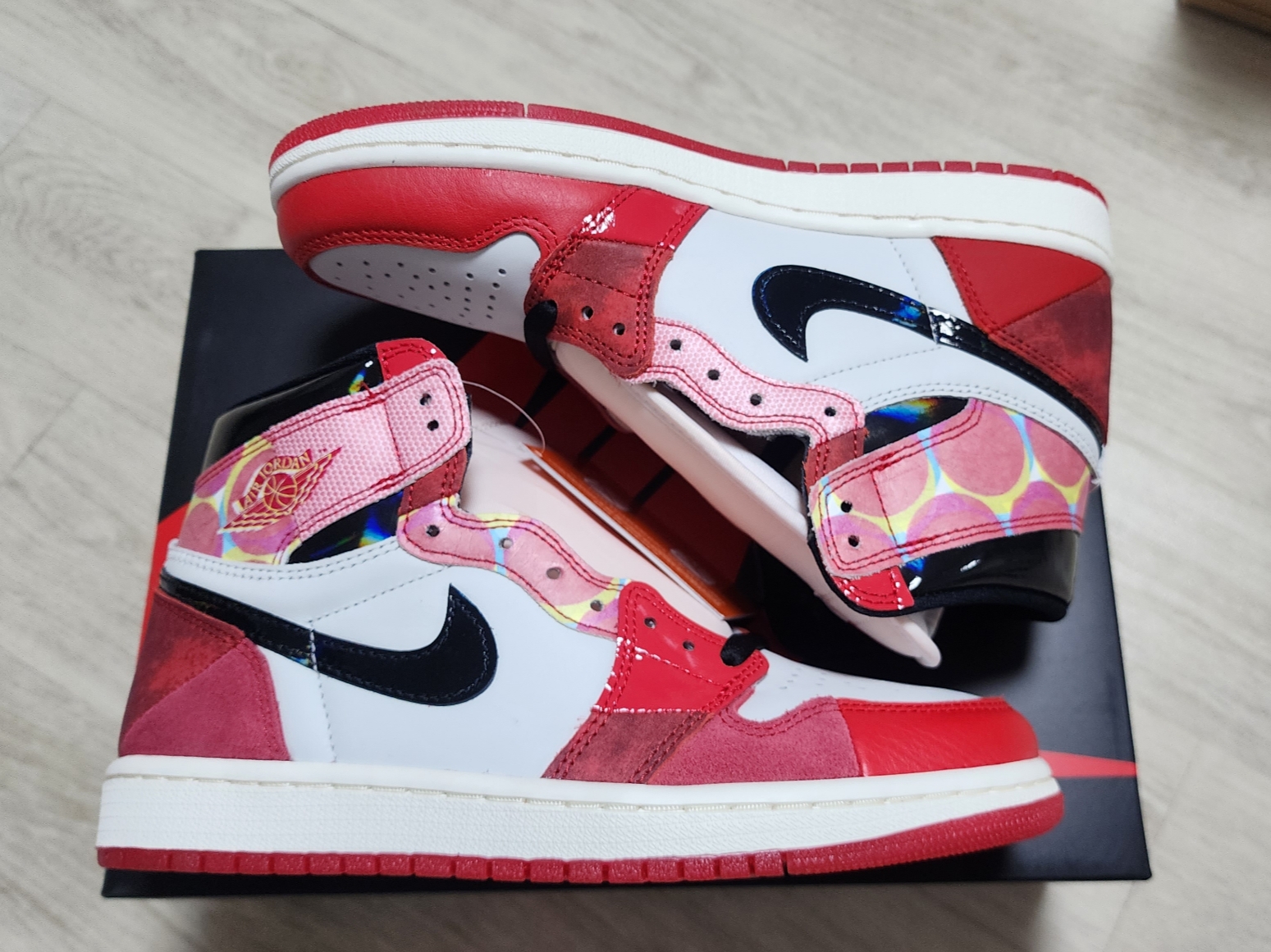 Jordan 1 Retro High Spider-Man Next Chapter 착용 스타일