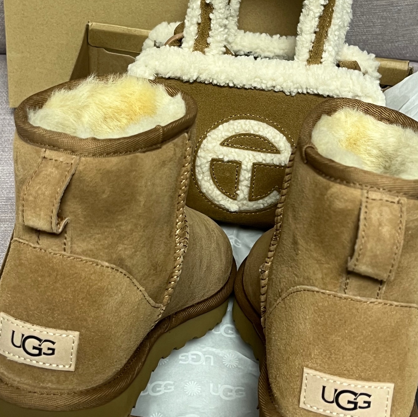 (W) UGG Classic Mini II Boots Chestnut 착용 스타일