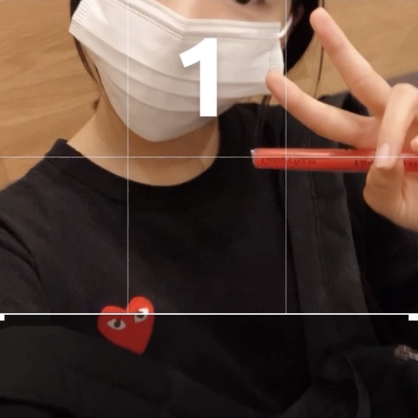 Play Comme des Garcons Red Heart T-Shirt Black 착용 스타일