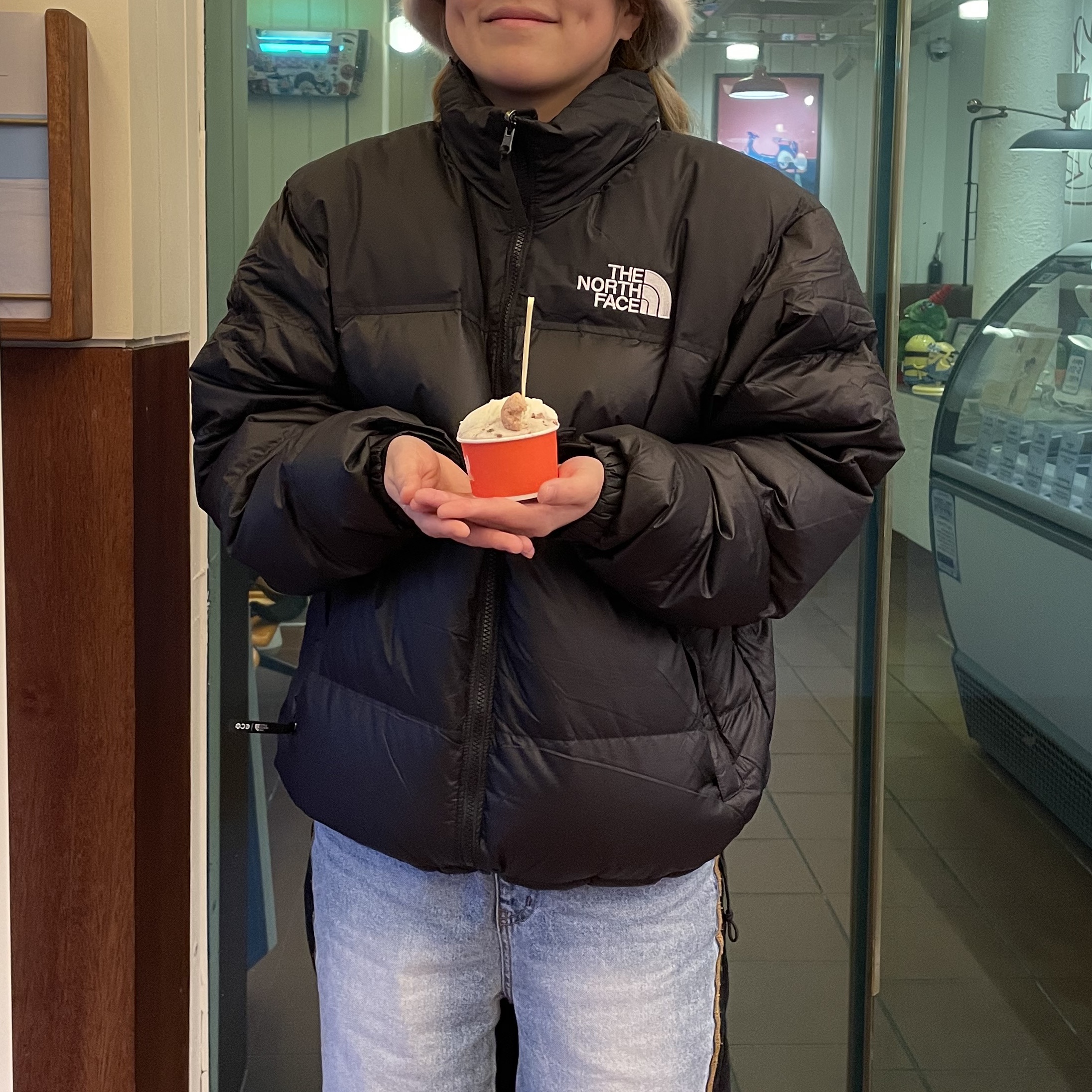 The North Face 1996 Retro Nuptse Jacket Black 착용 스타일