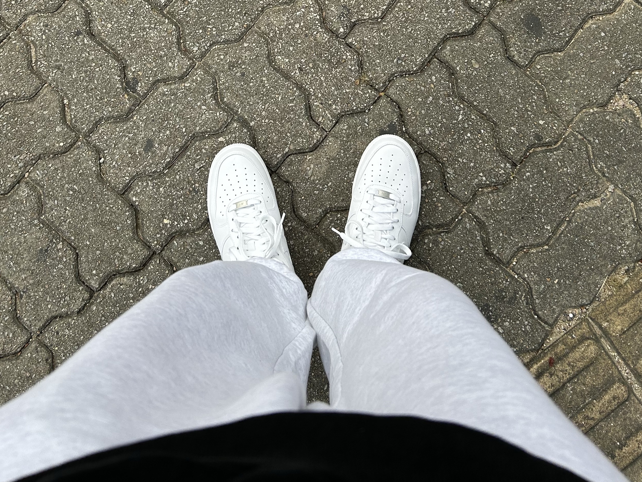 Nike Air Force 1 '07 Low White 착용 스타일