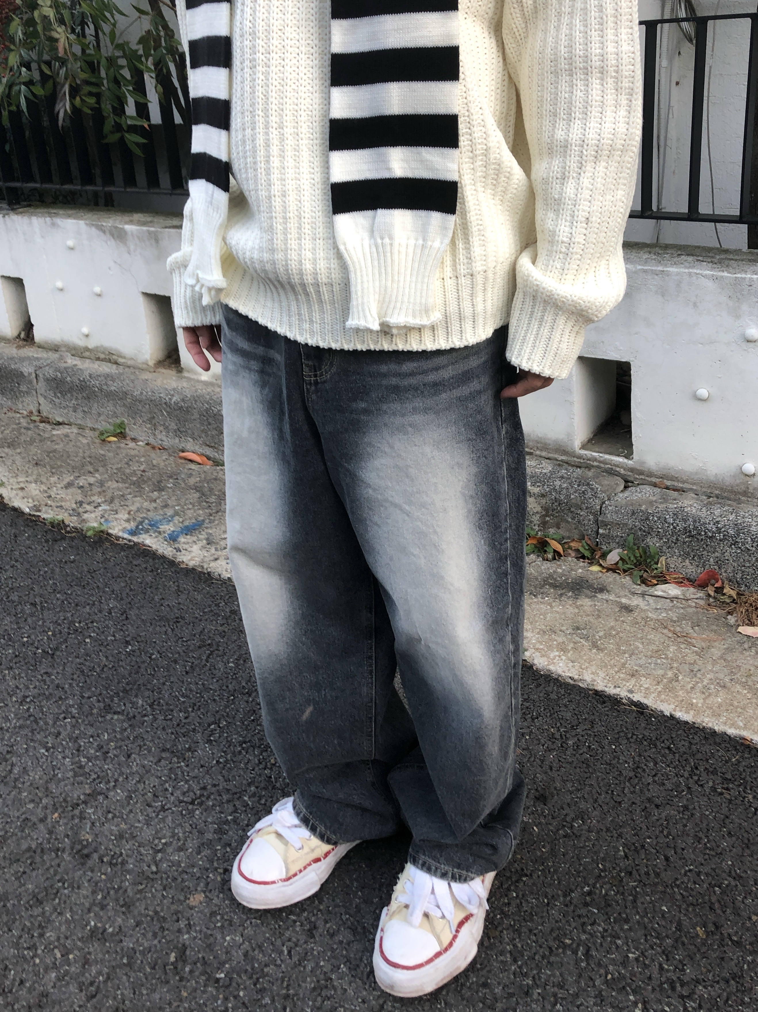 Maison Mihara Yasuhiro Peterson OG Sole Canvas Low-top Sneakers Natural 착용 스타일 - 5
