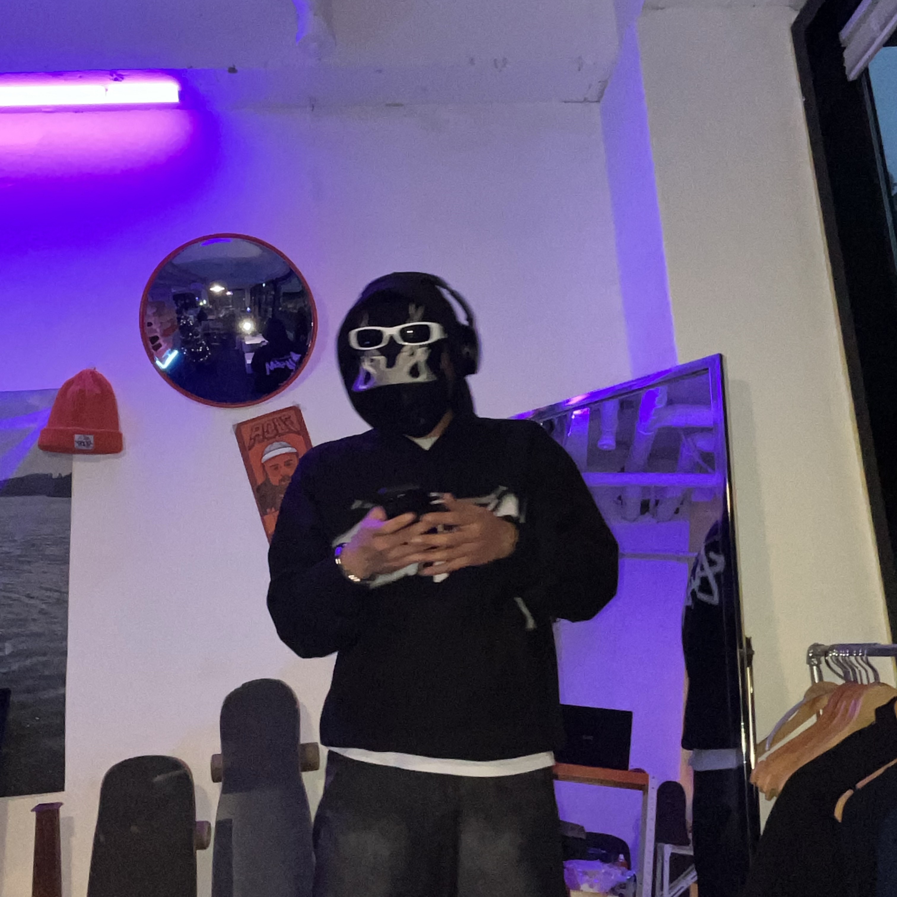 Stussy Dizzy Stock Hoodie Black, Ader Error Shopper Bag Z-Blue 착용 스타일 - 3