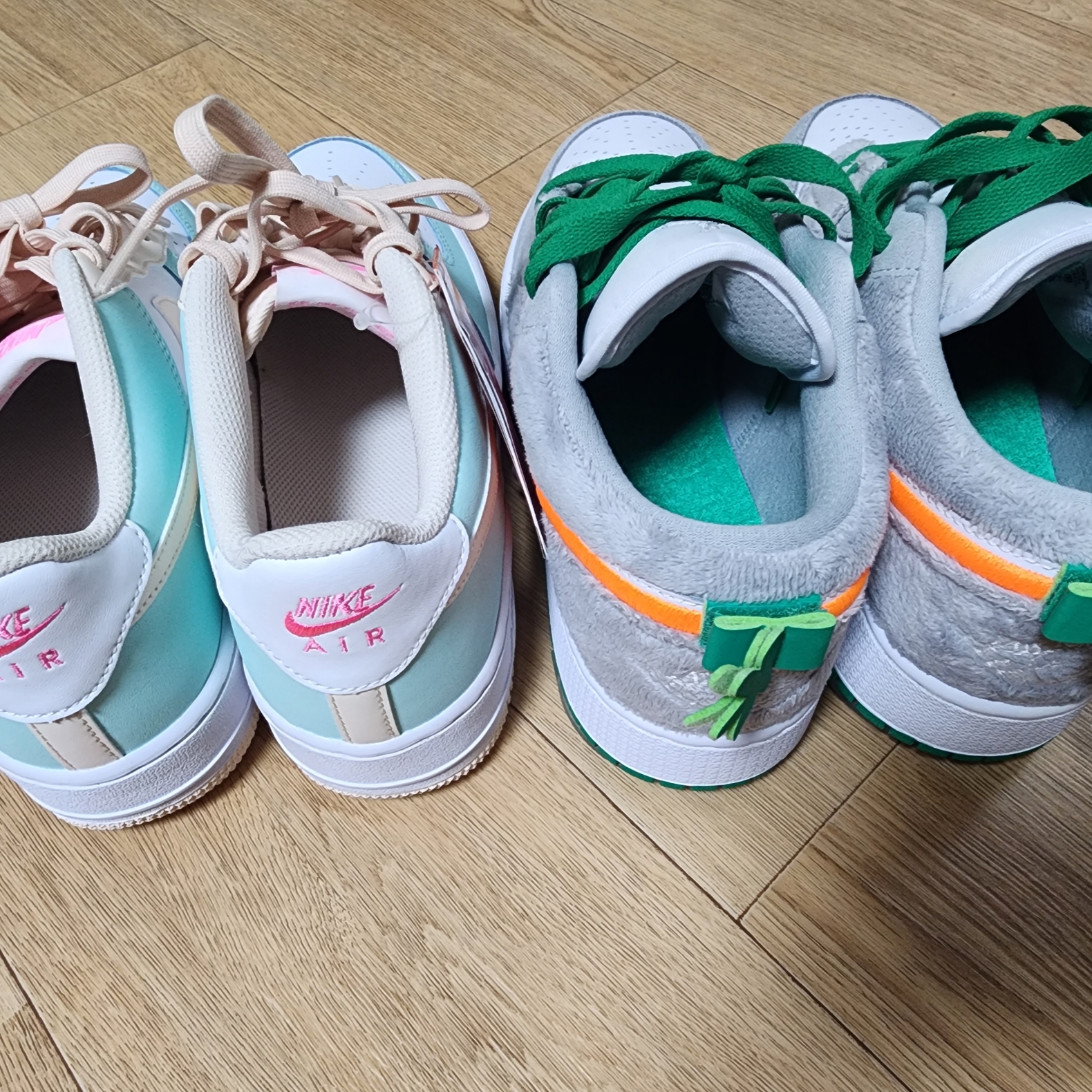 (GS) Jordan 1 Low SE Rabbit, (GS) Nike Air Force 1 Jade Ice White 착용 스타일 - 4