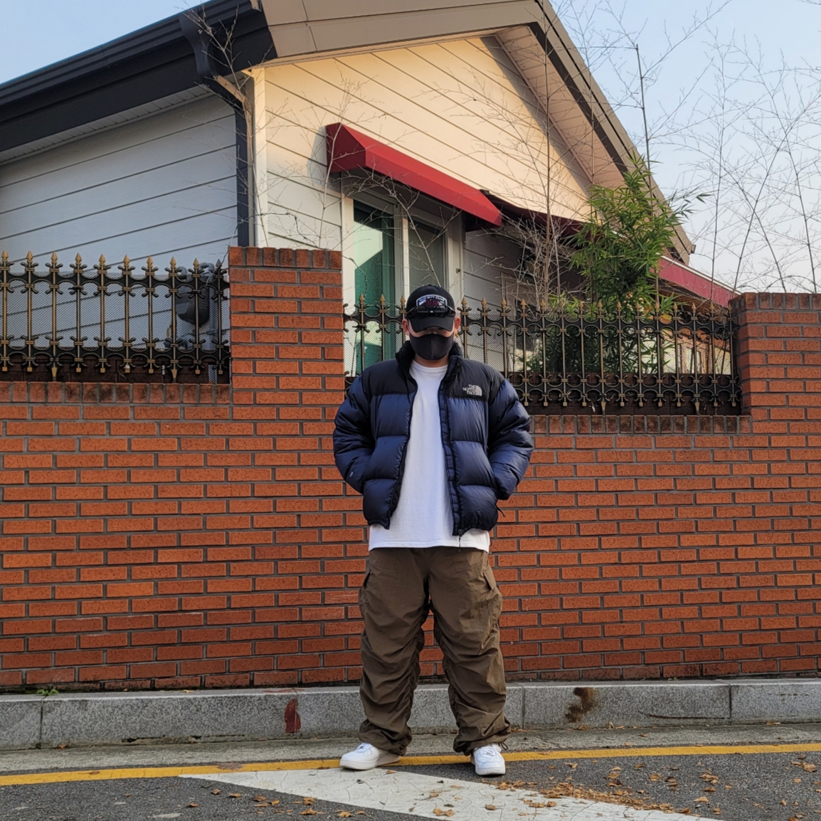 The North Face 1996 Eco Nuptse Jacket Navy, Oakley Eye Jacket Redux Matte Black Frame Prizm Grey Lenses High Bridge Fit 착용 스타일