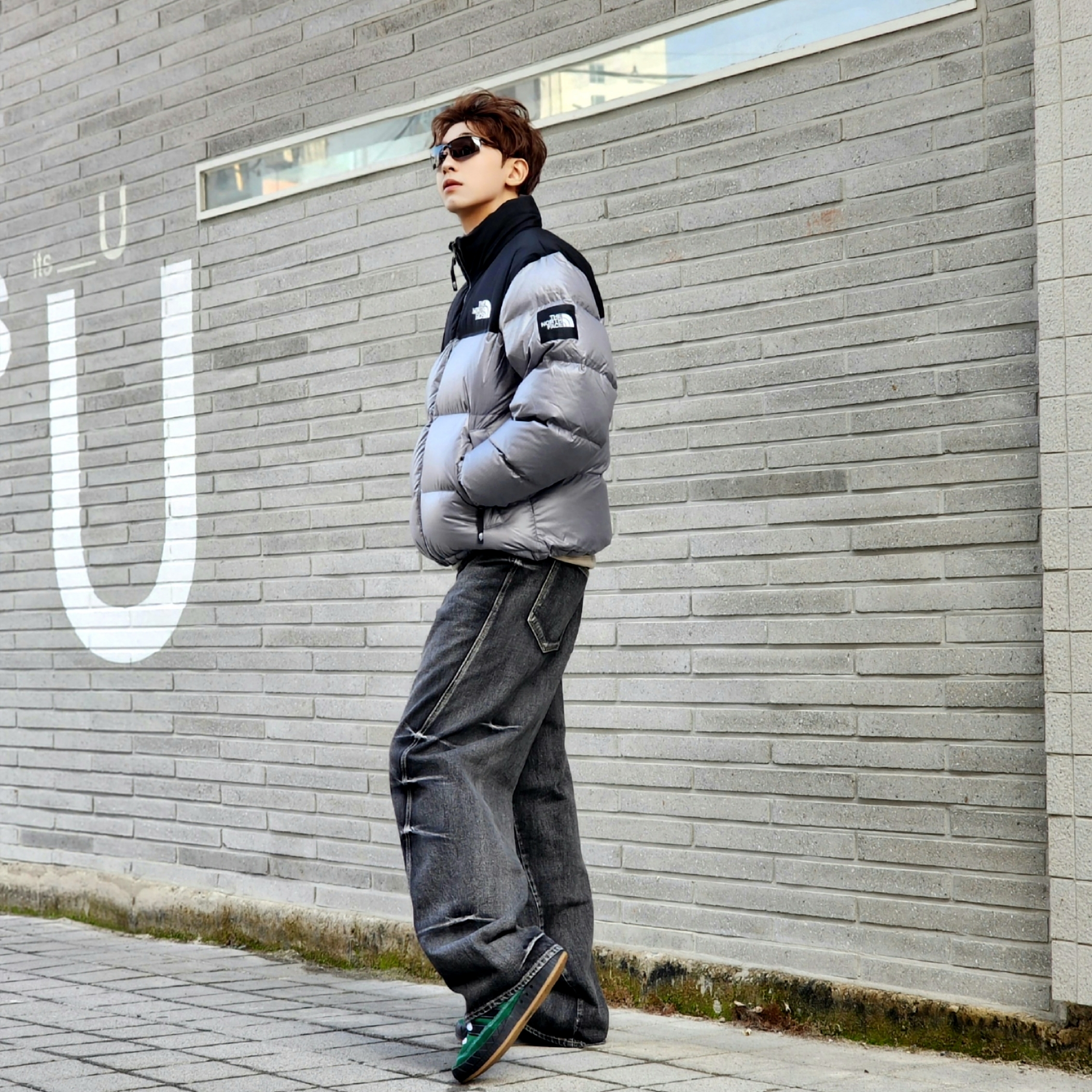 Adidas x YNuK Adimatic Dark Green Core Black, The North Face White Label Novelty Nuptse Down Jacket Heather Gray 착용 스타일 - 7