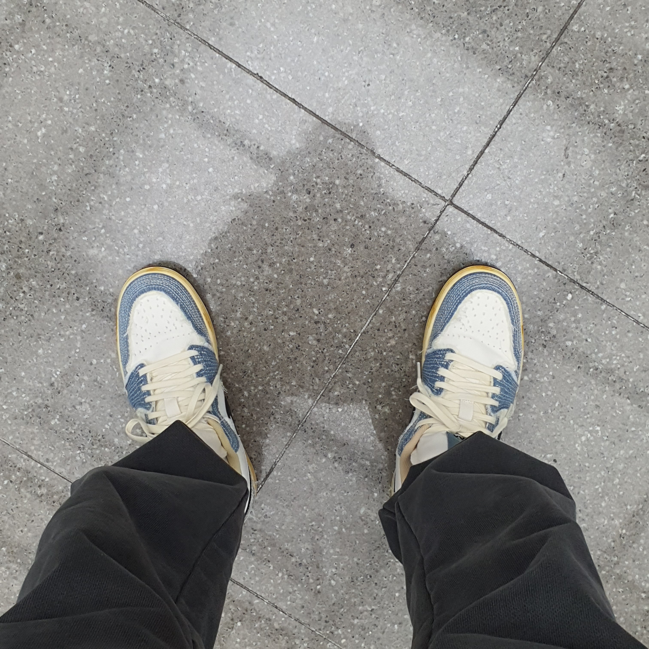 Jordan 1 Low World Make Japan 착용 스타일 - 2