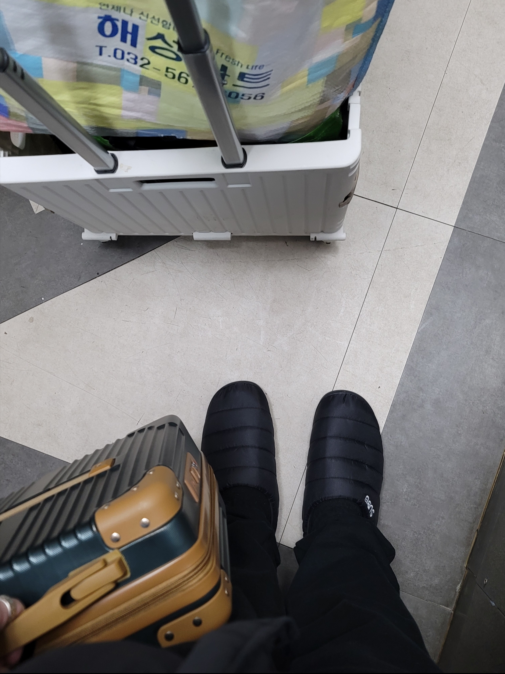 Subu Permanent F-Line Black 착용 스타일 - 1